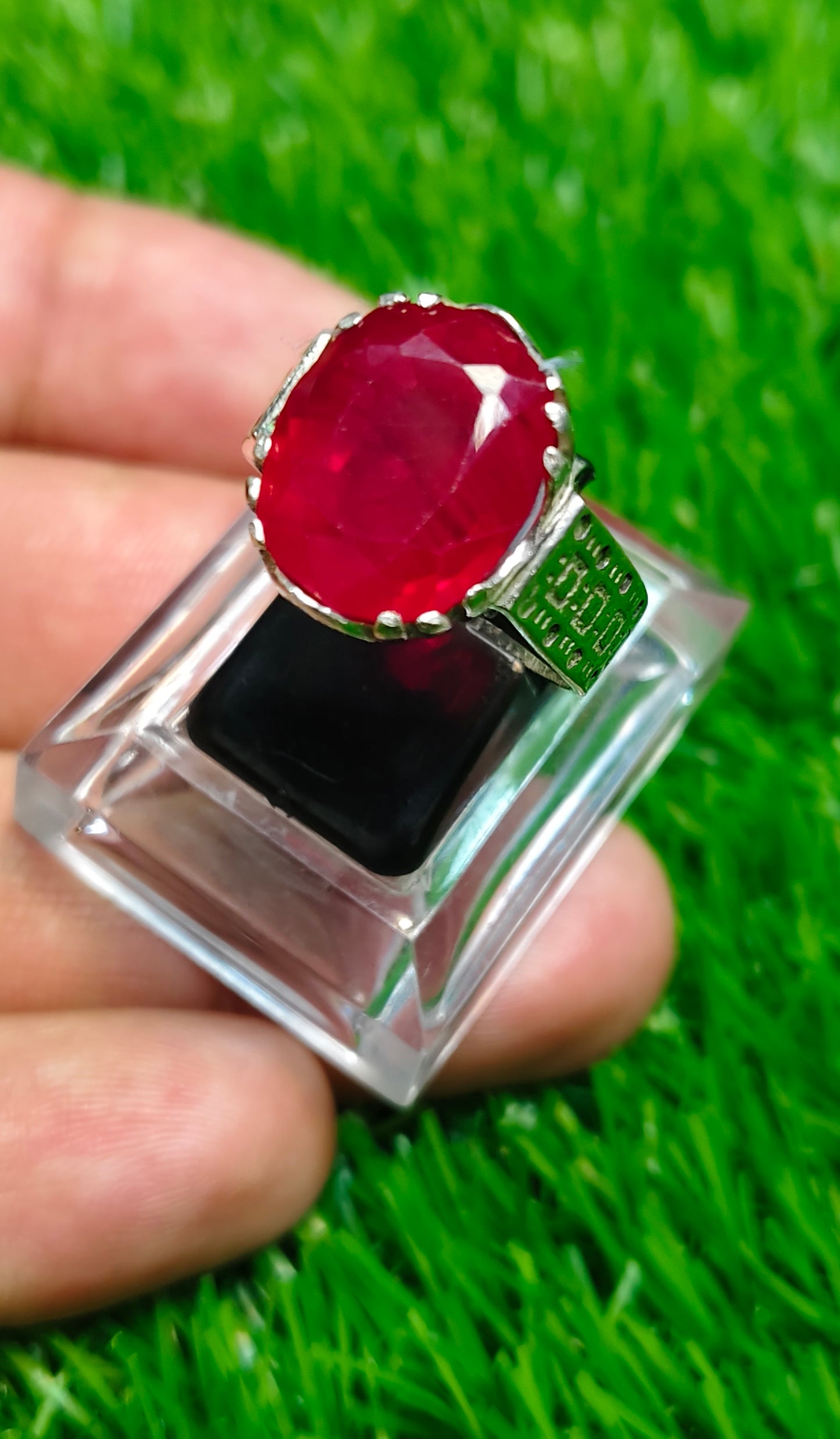 Anari Yaqoot Ring