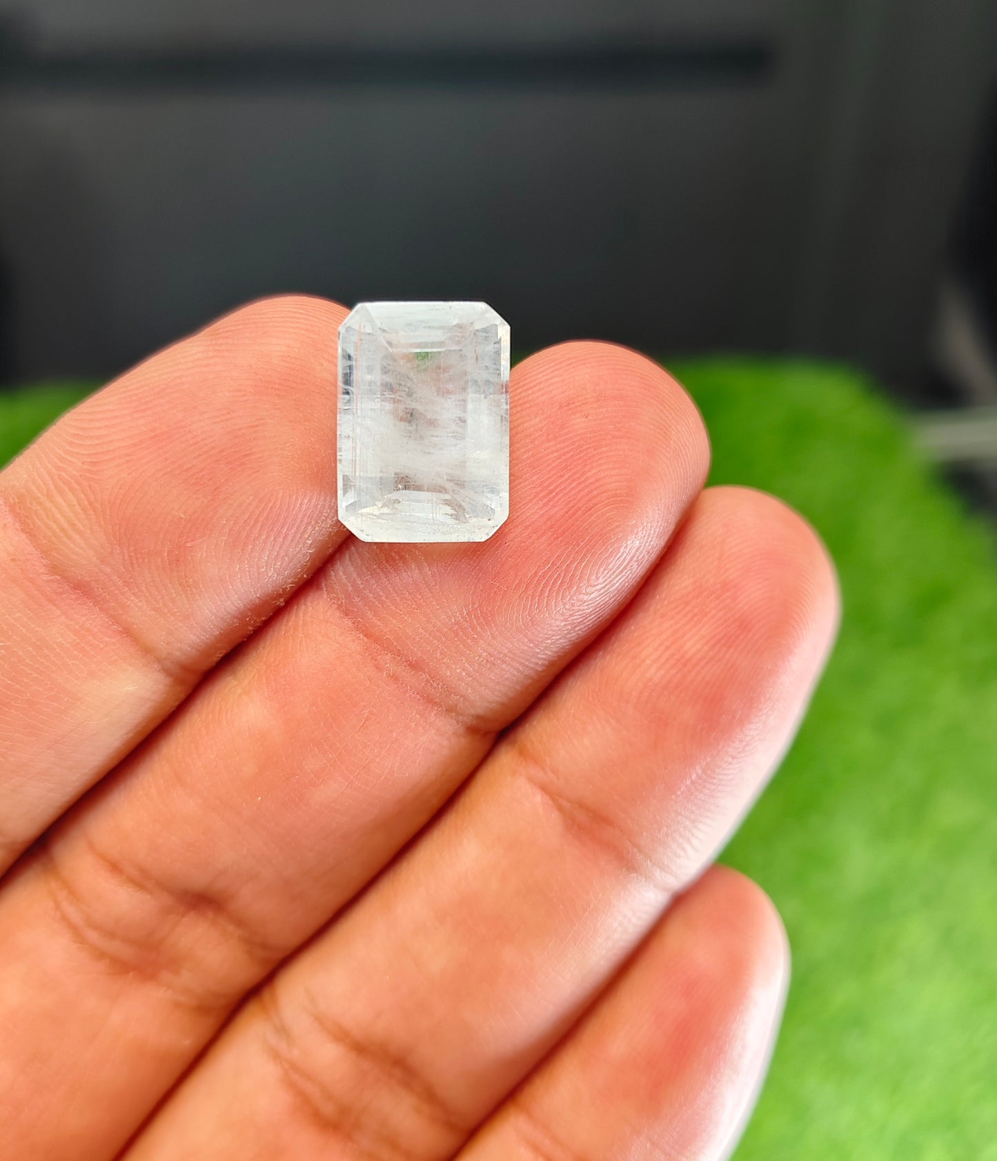 Premium Quality Aquamarine With Lab certificate