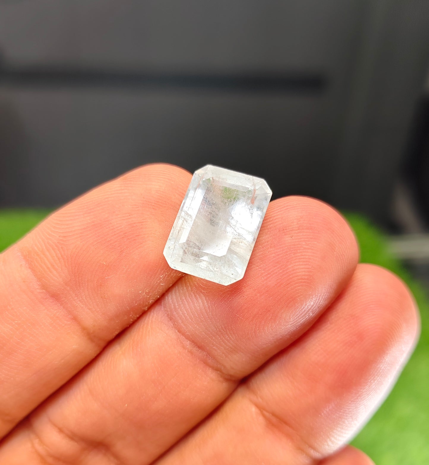 Premium Quality Aquamarine With Lab certificate