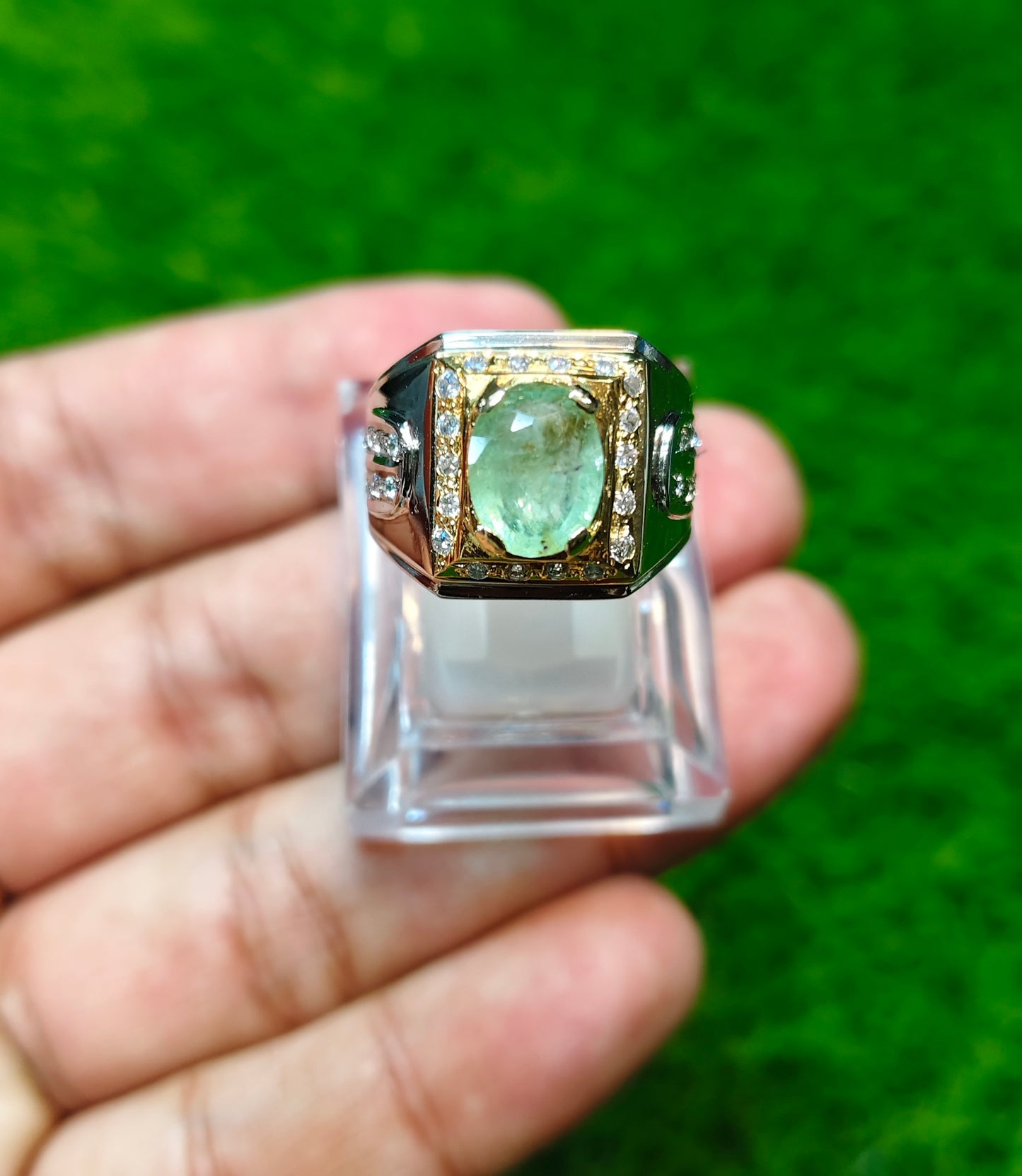 Zamurd Ring