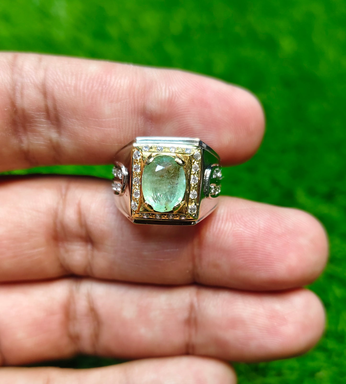 Zamurd Ring