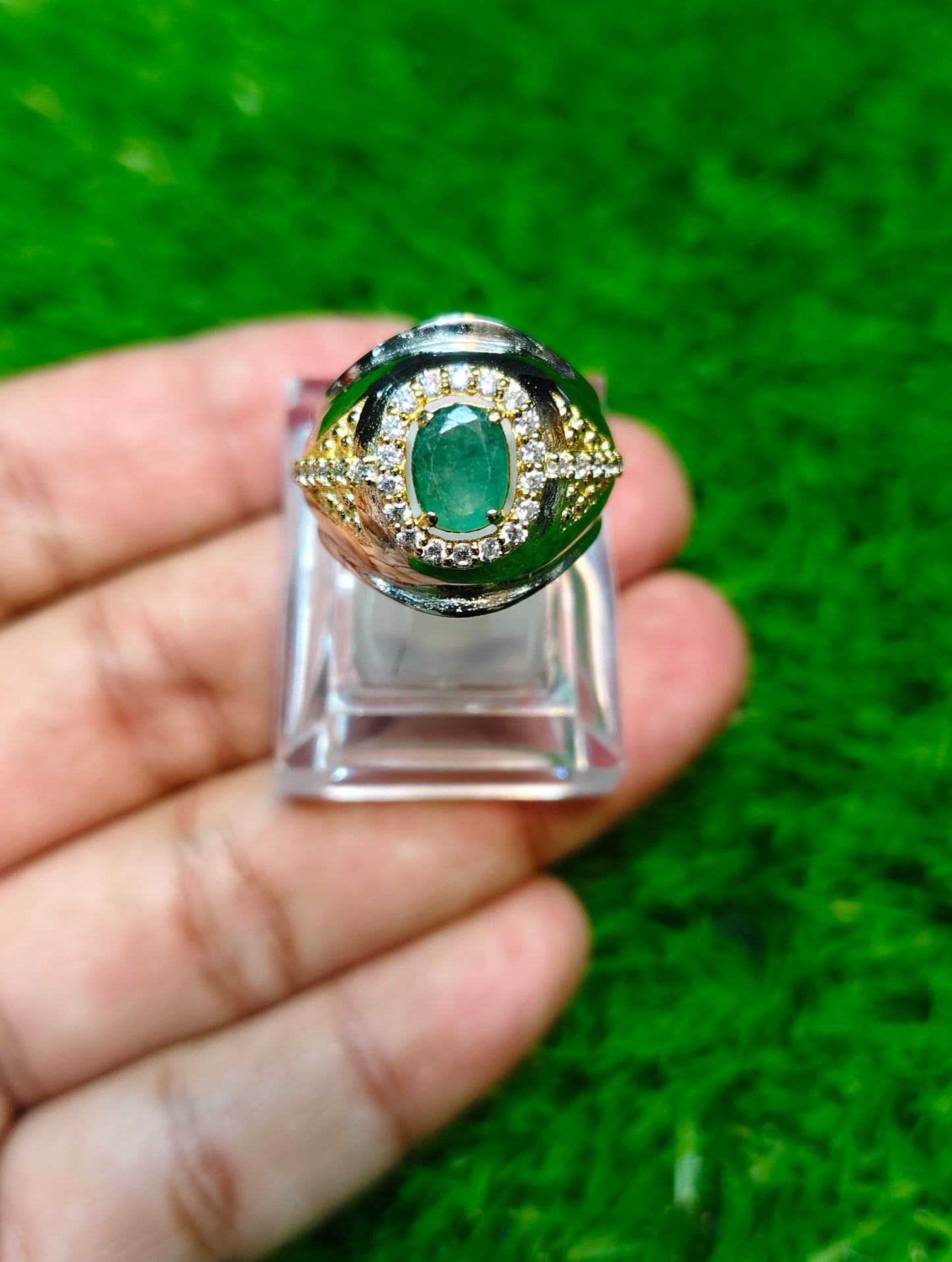 Natural Zamurd Ring