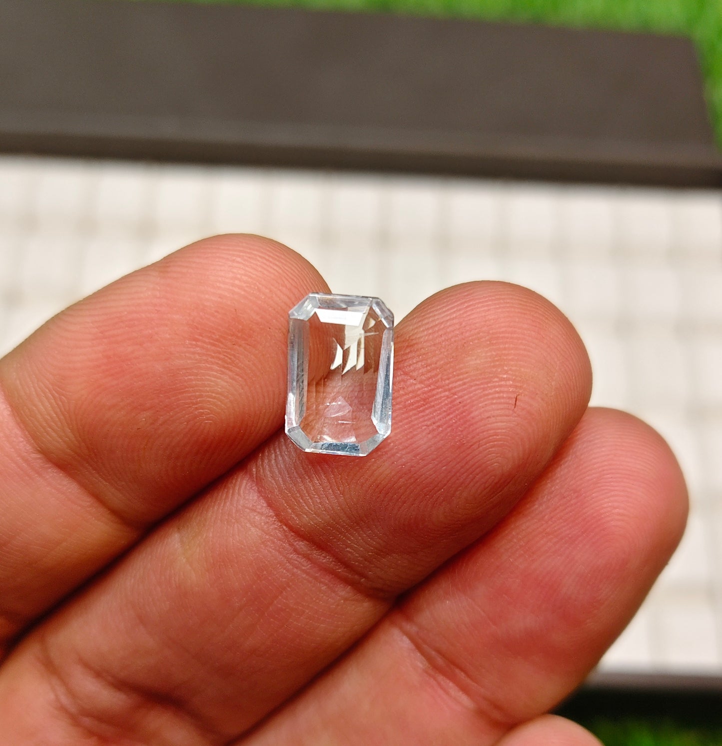 Natural Aquamarine Stone With Lab Certificte