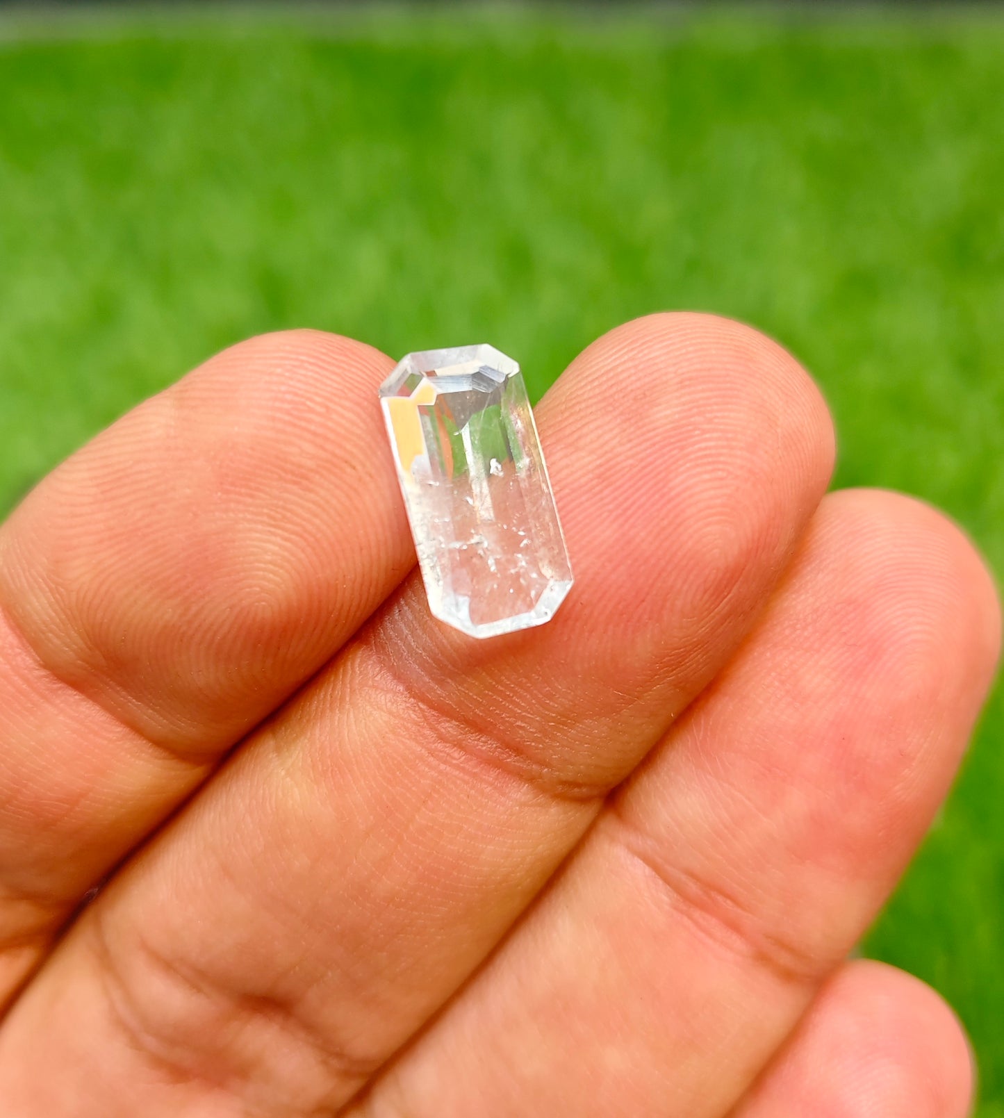 Aquamarine Stone With Lab Certificte