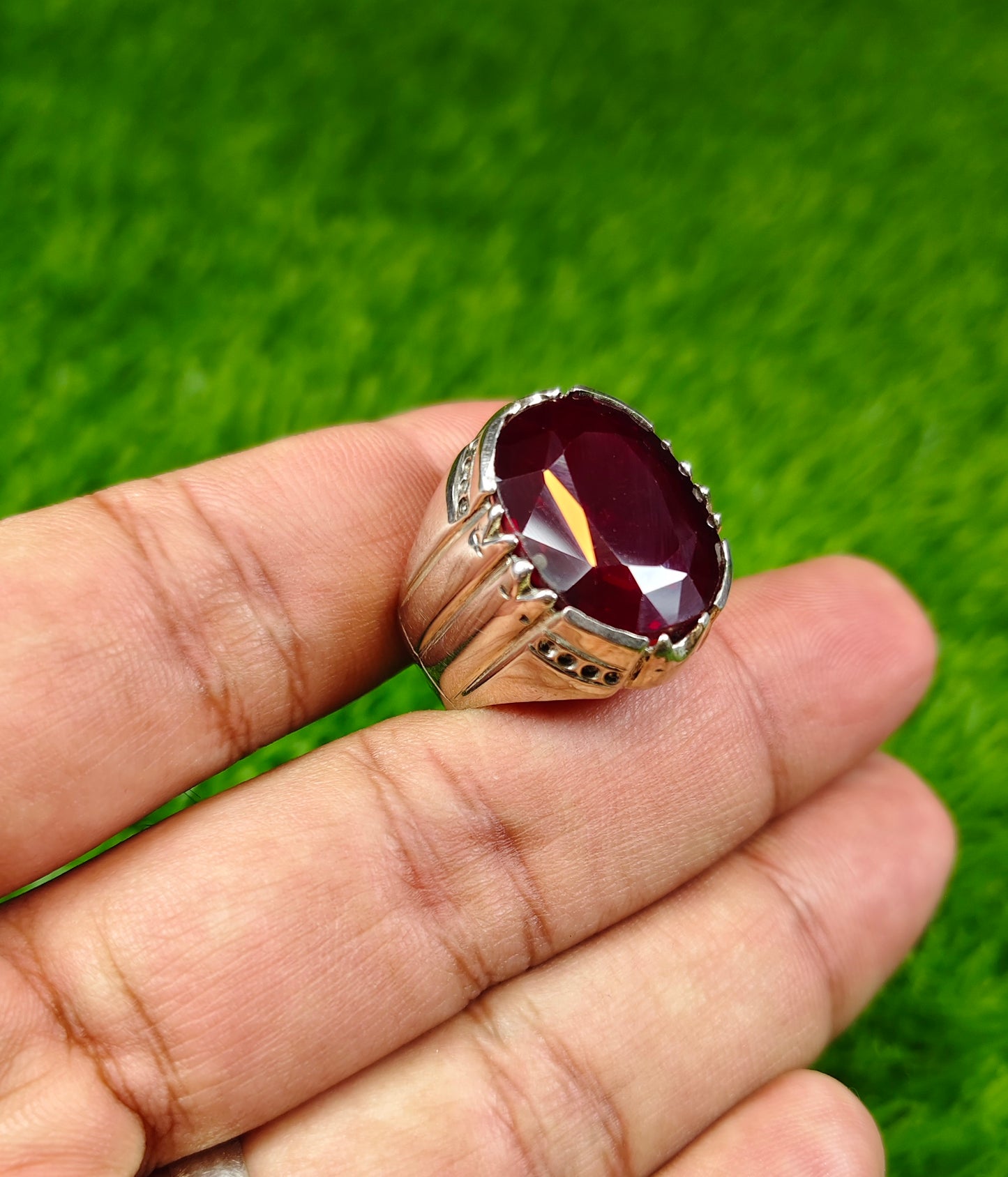Yaqoot Ring