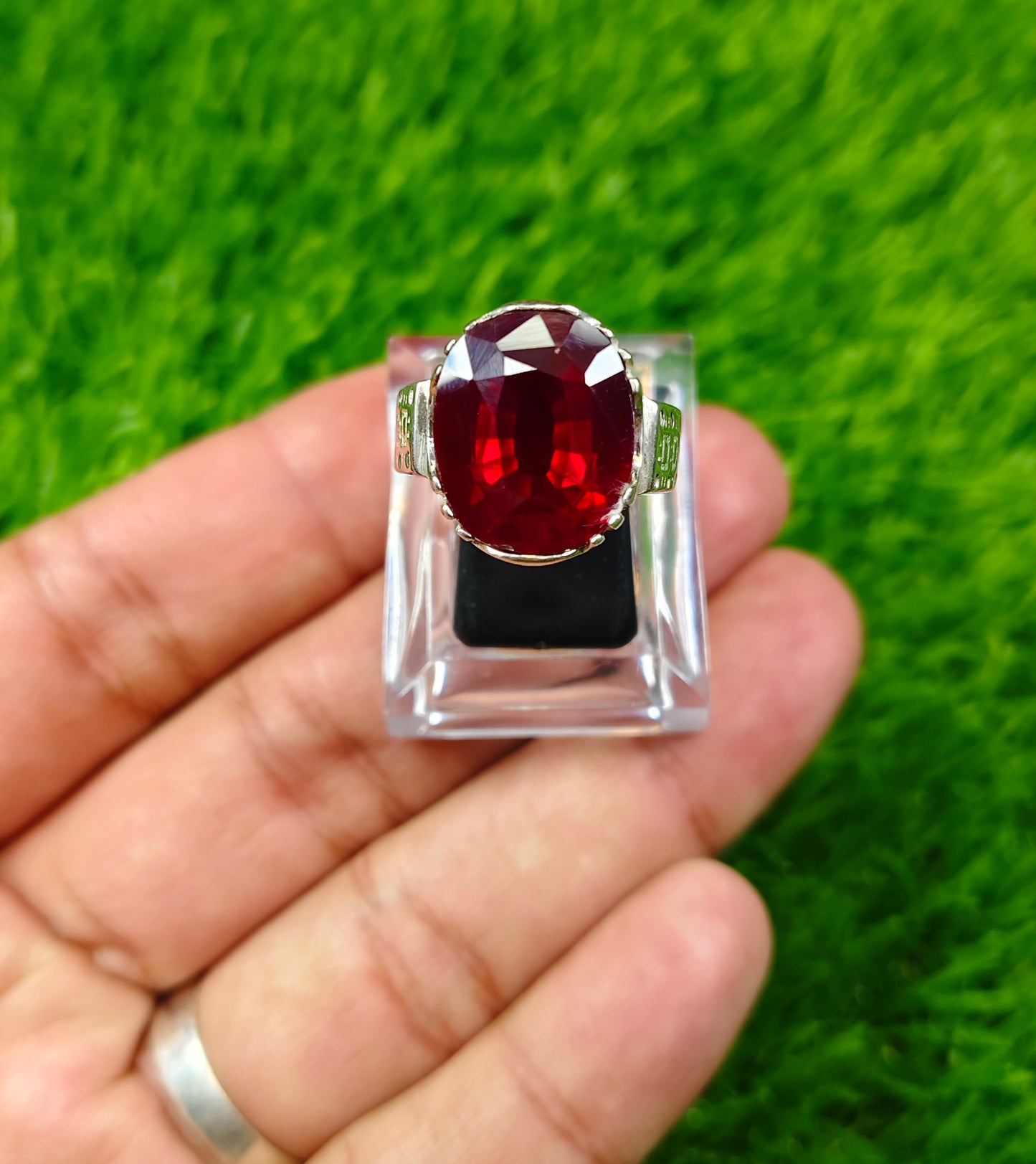 Yaqoot Ring