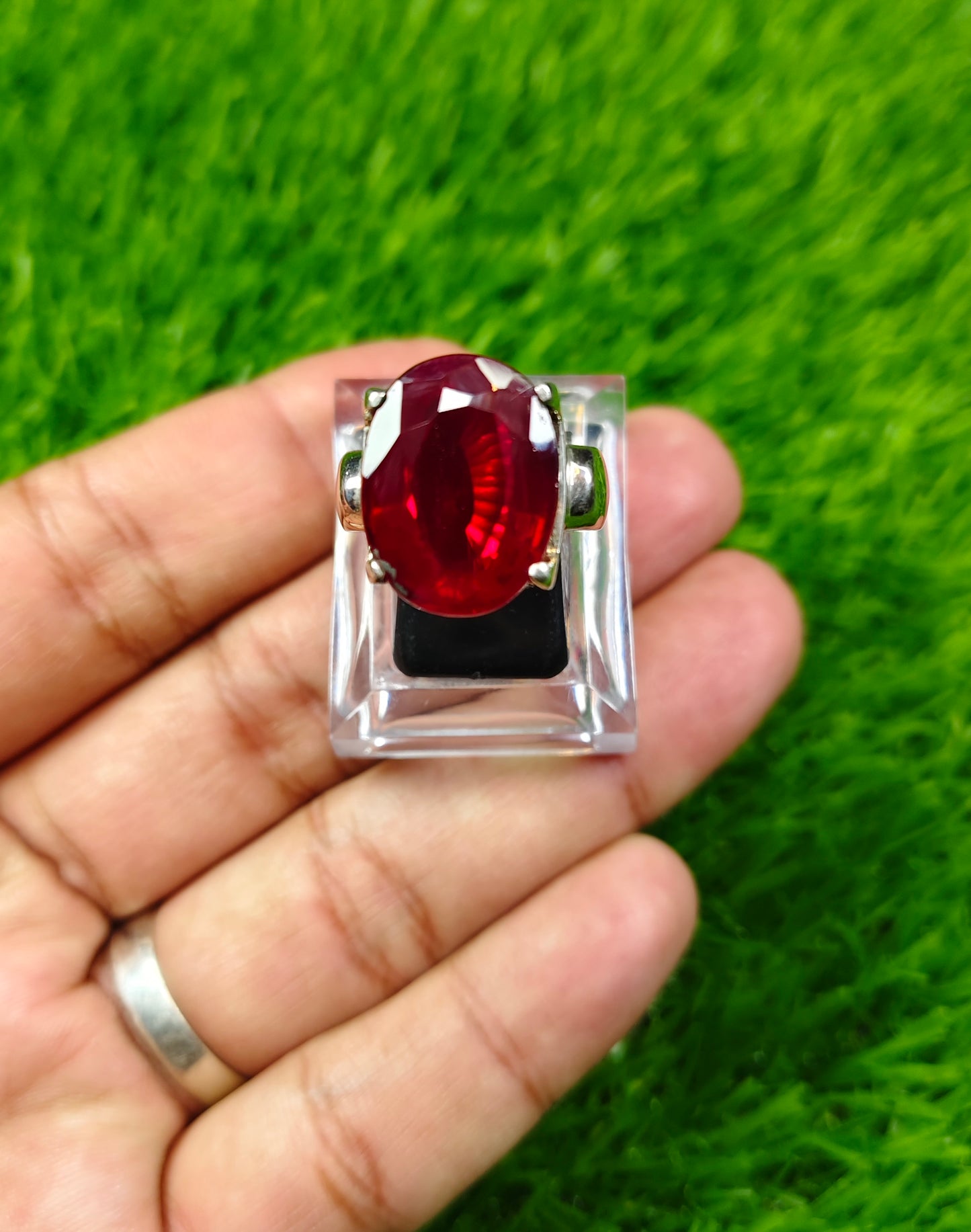 Yaqoot Ring