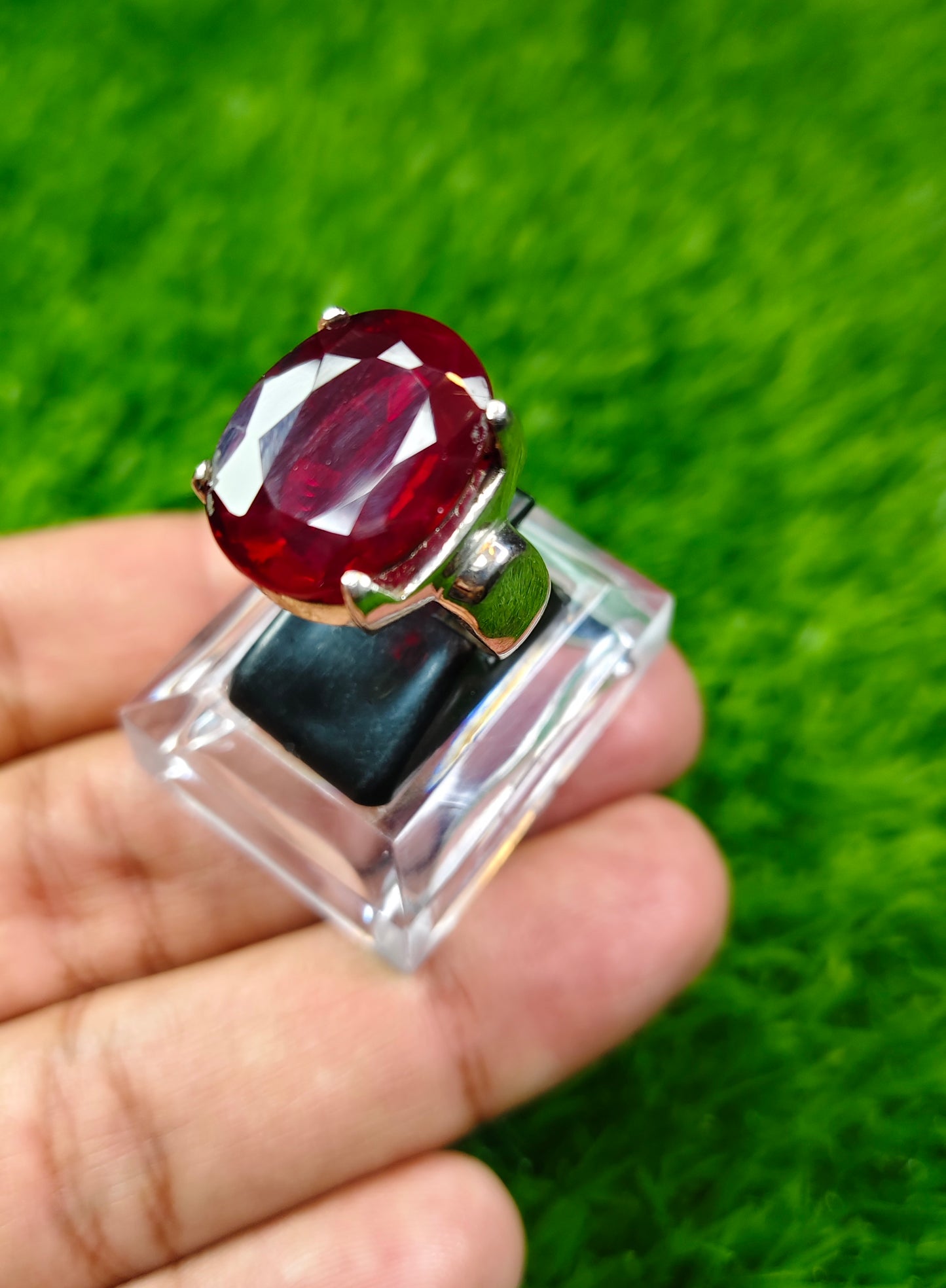 Yaqoot Ring