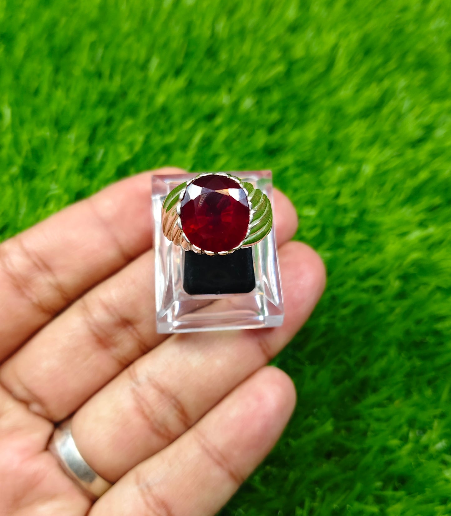 Yaqoot Ring