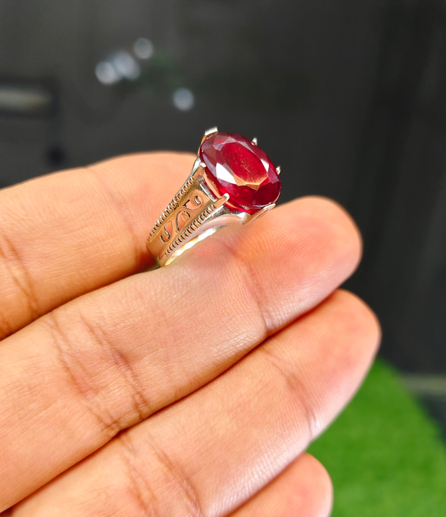 Yaqoot Ring