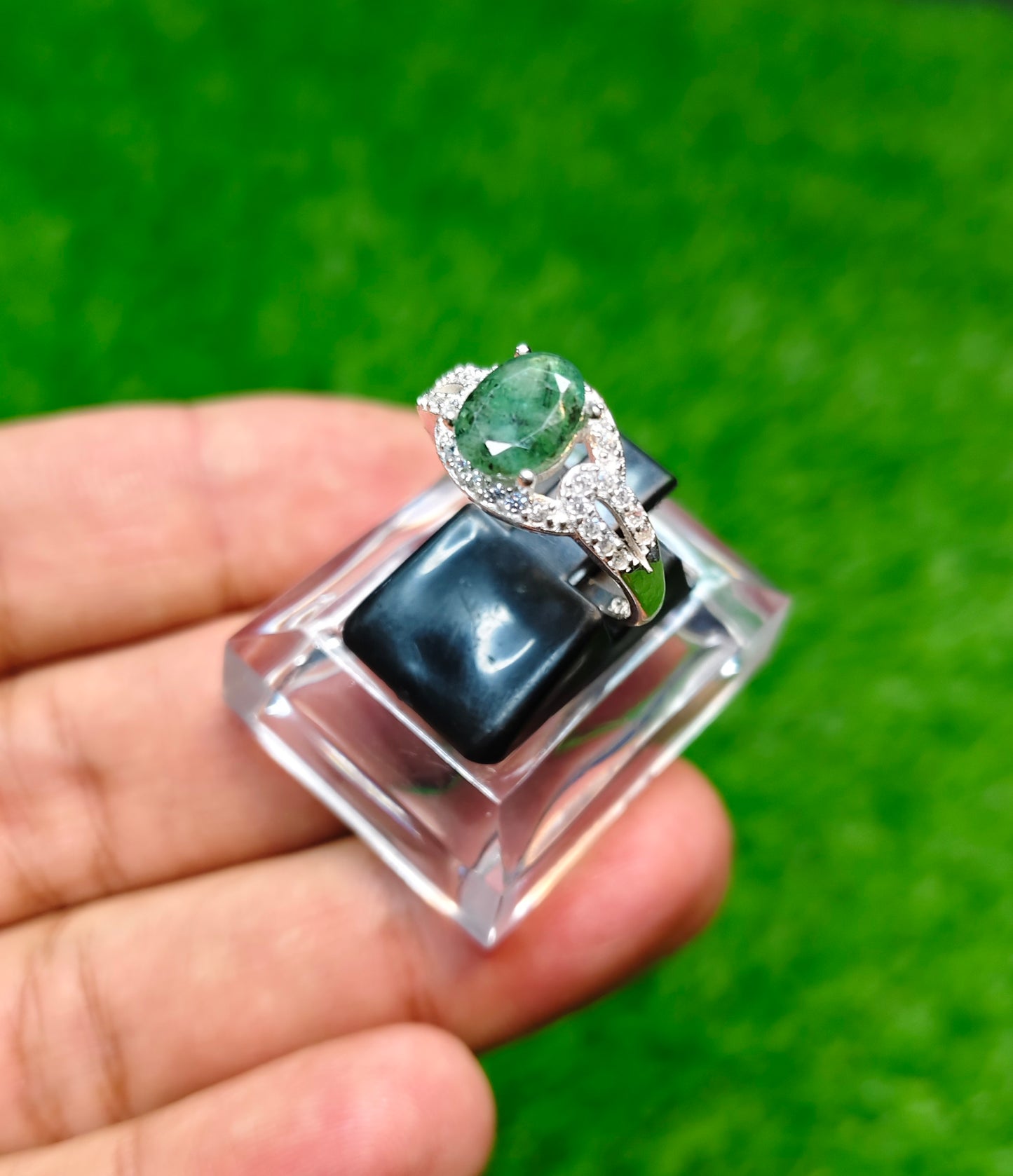 Zamurd Ring