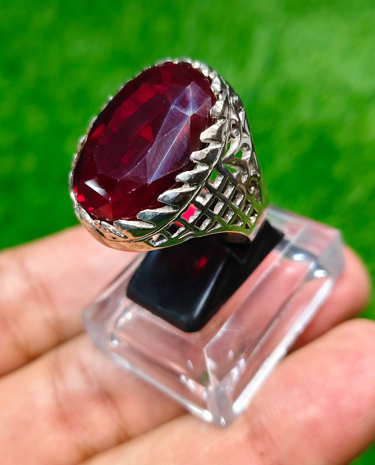 Yaqoot Ring