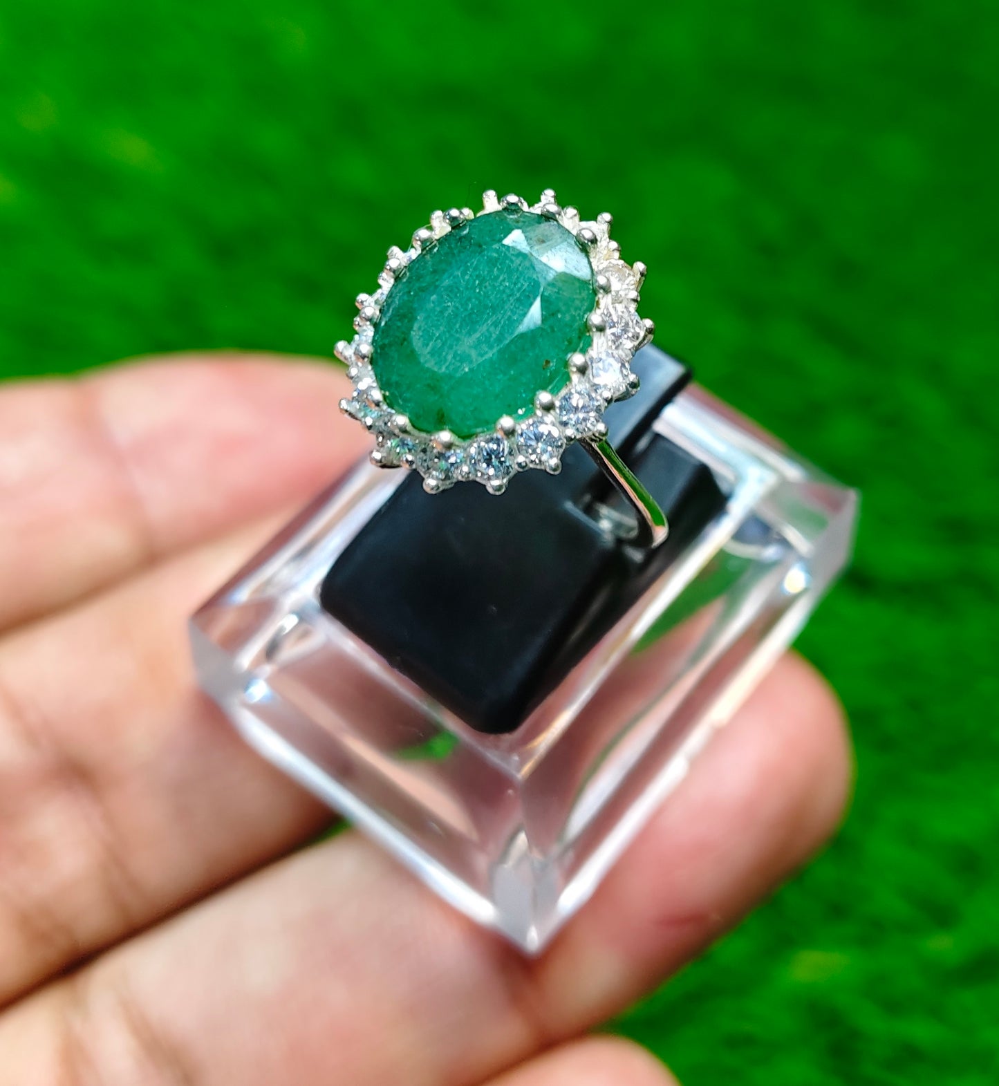 Zamurd Ring