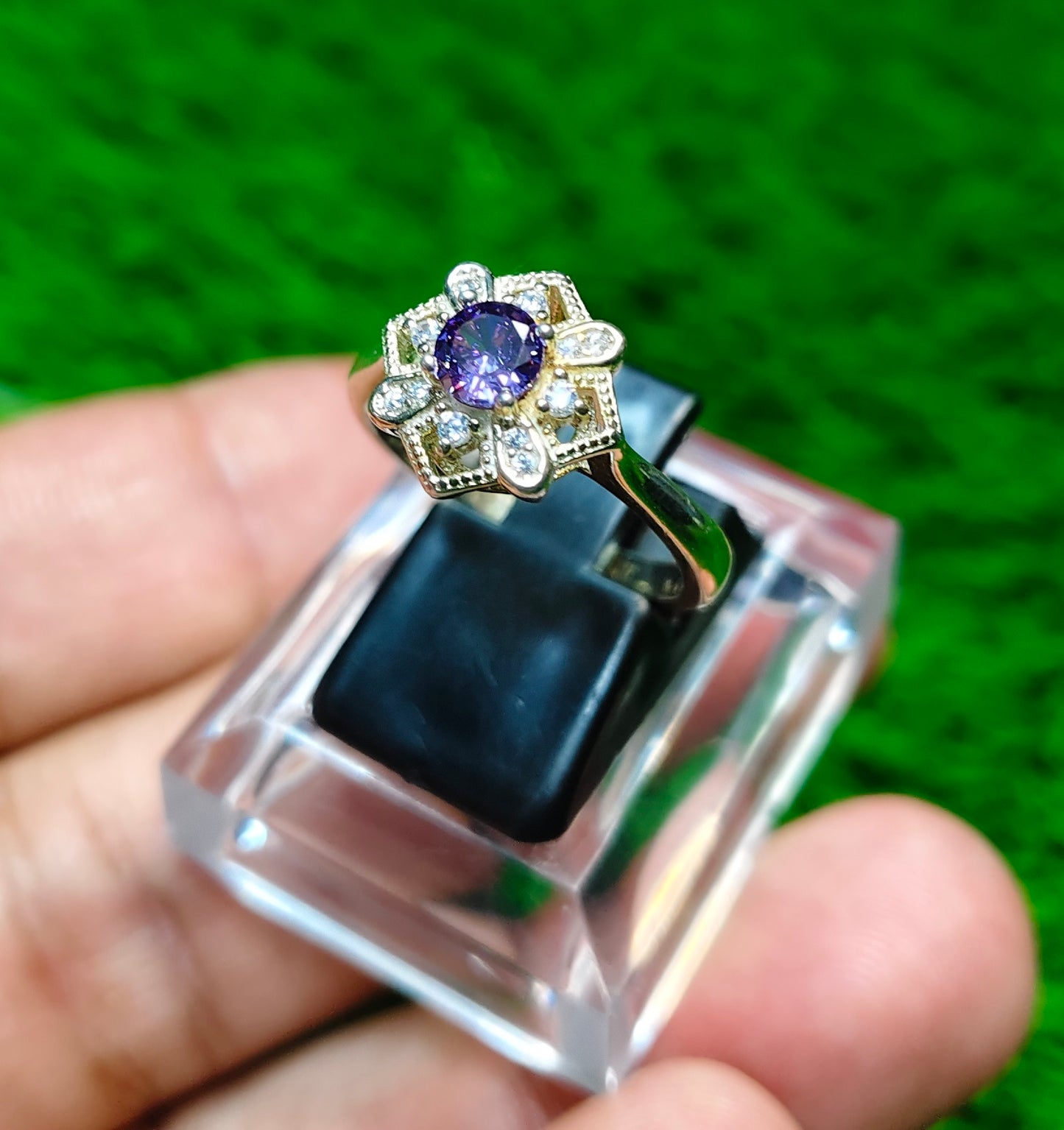 Zircon Ring