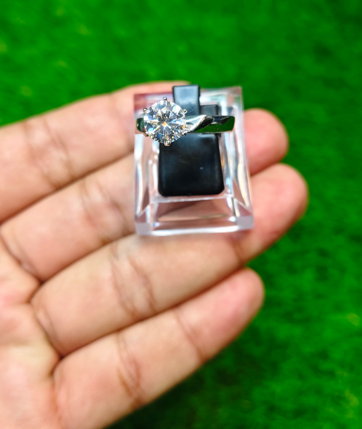 Rhodium2 Crt Moissanite Ring