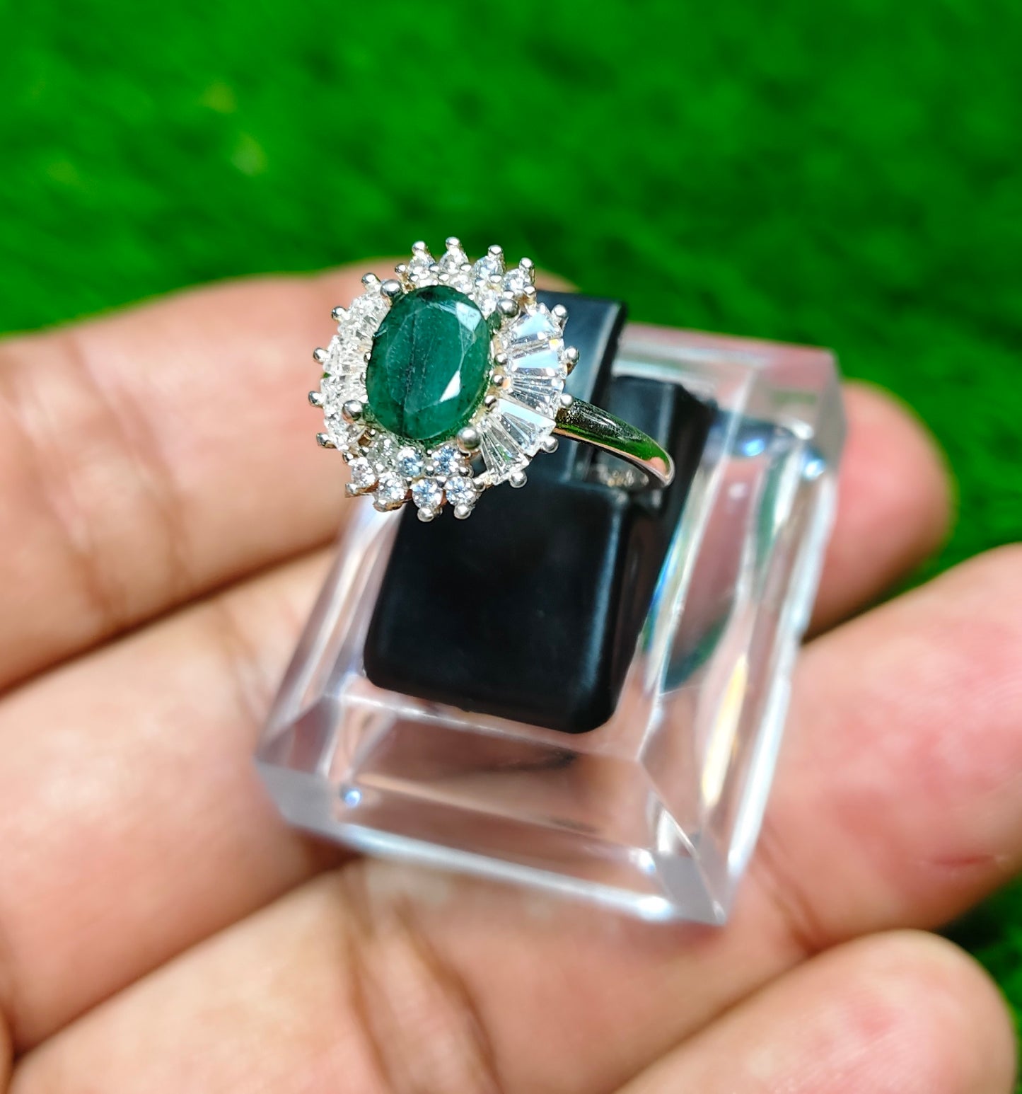 Zamurd Ring