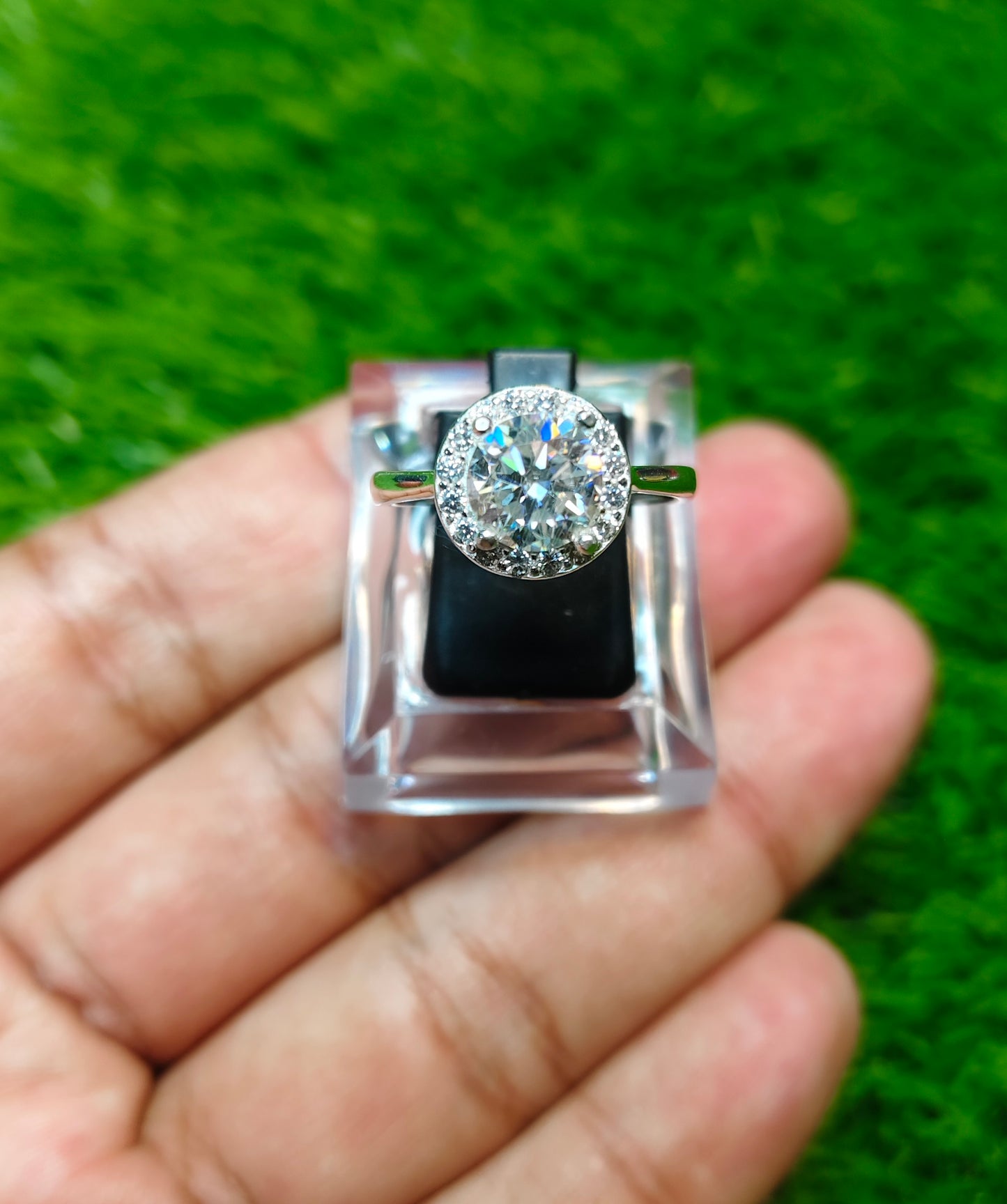 Moissanite Diamond Ring