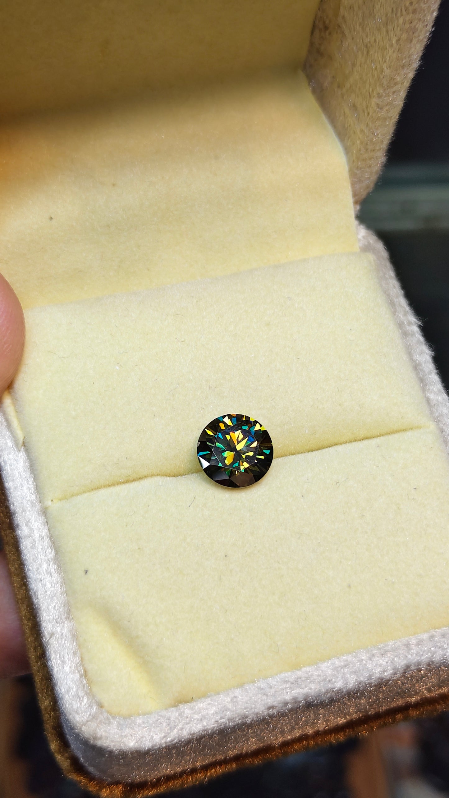 Green Color Moissanite