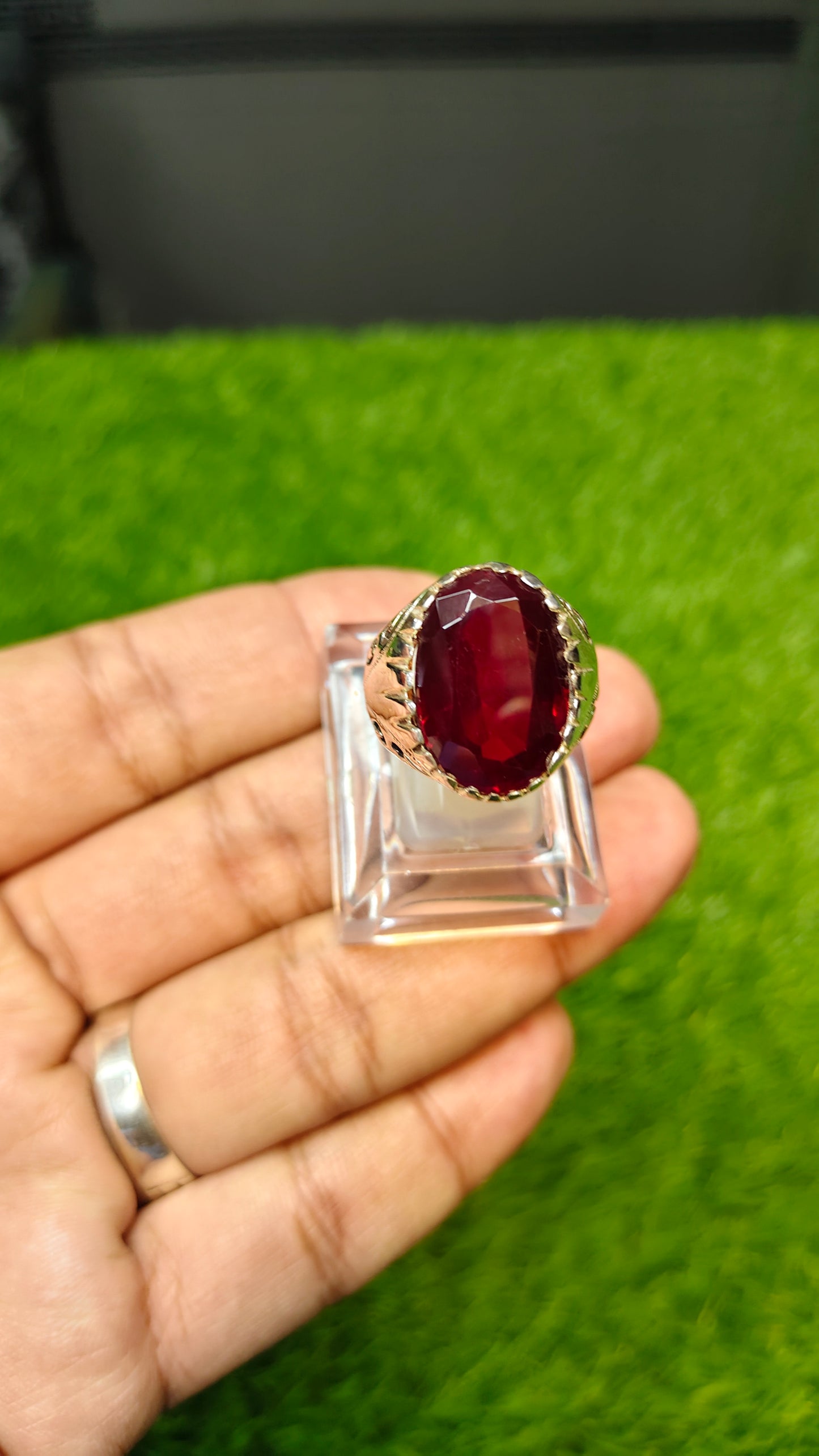 Premium Quality Irani Yaqoot Ring
