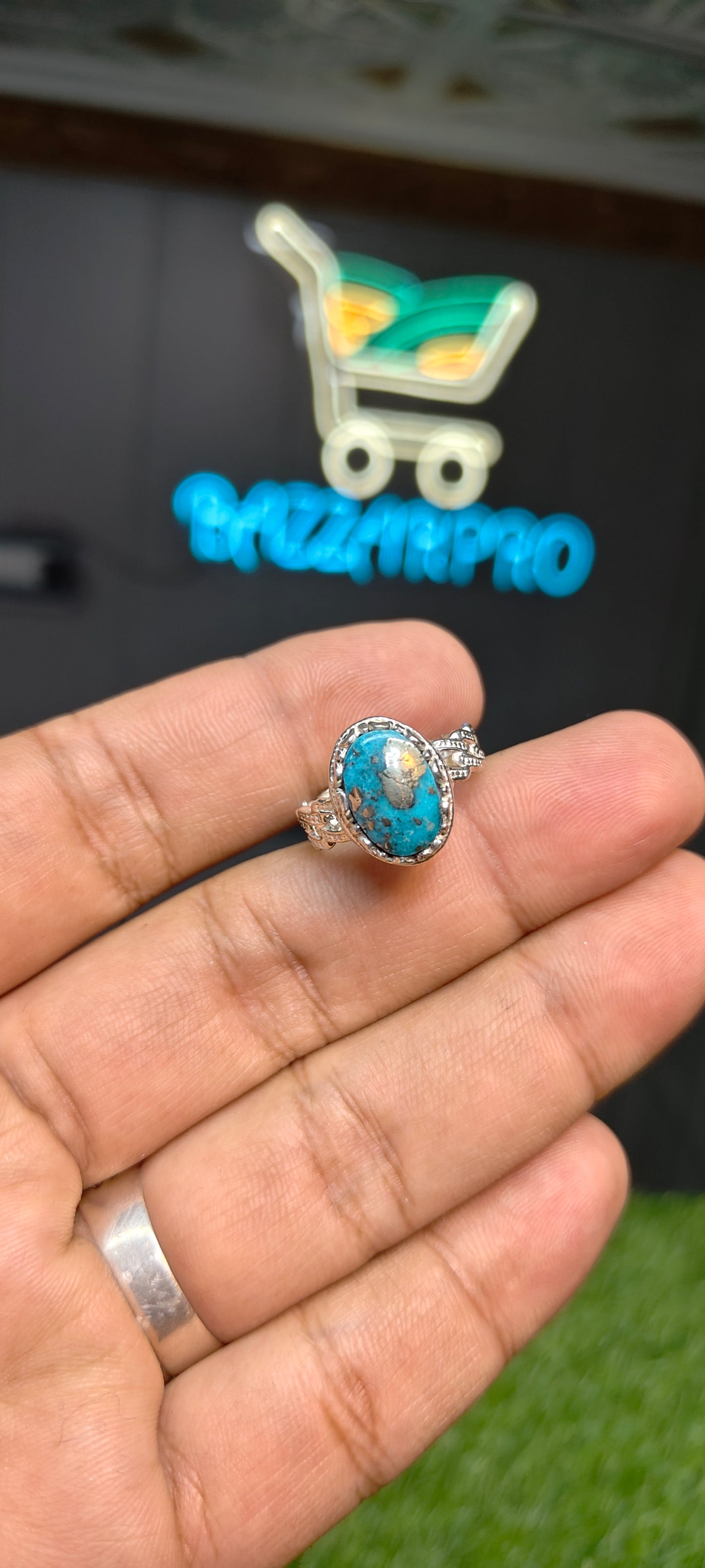 Premium Quality Nisha Puri Feroza Ring