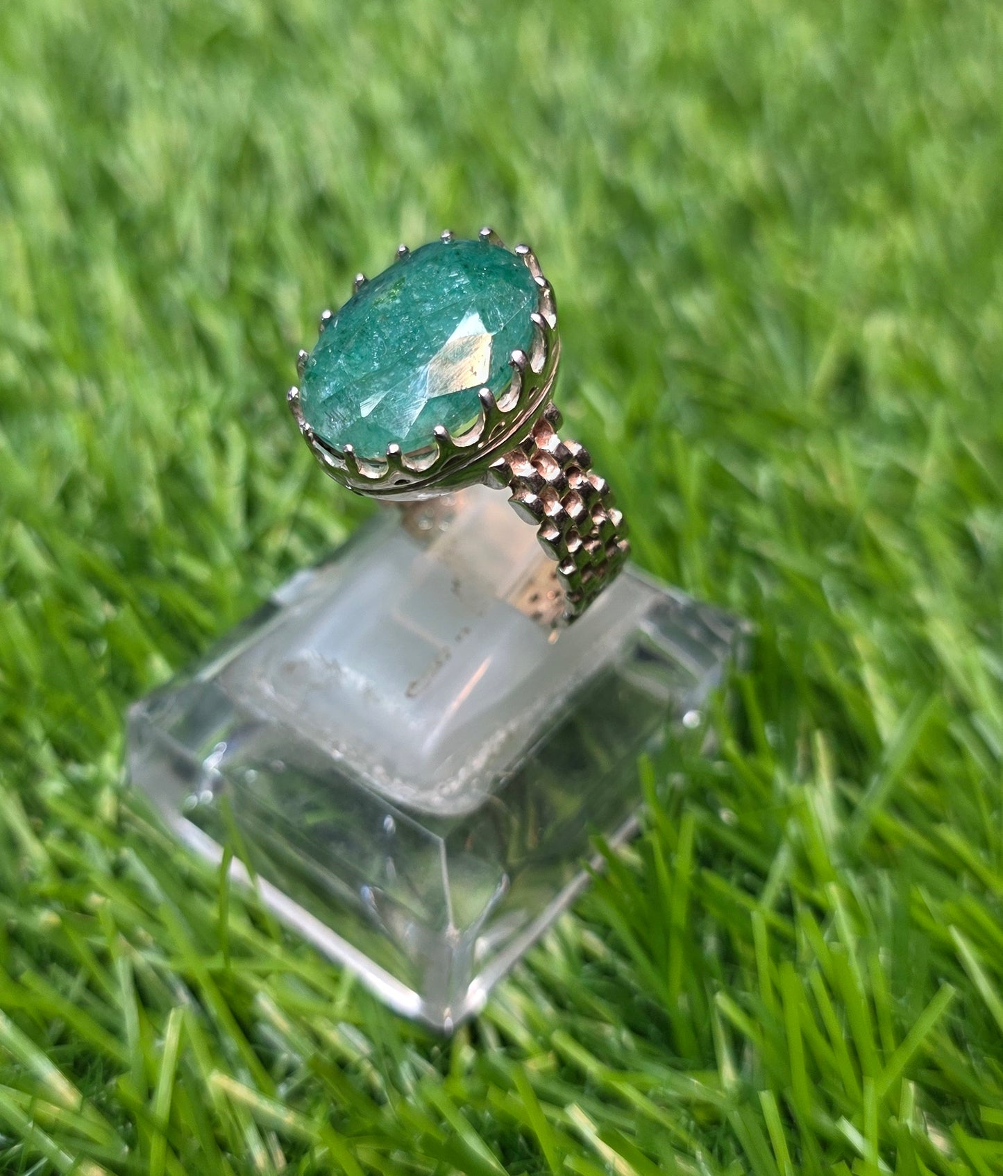Premium Quality Zambia Zamurd Ring