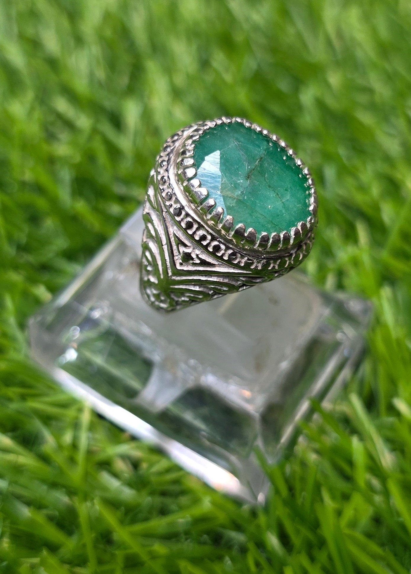 Premium Quality Zambia Zamurd Ring