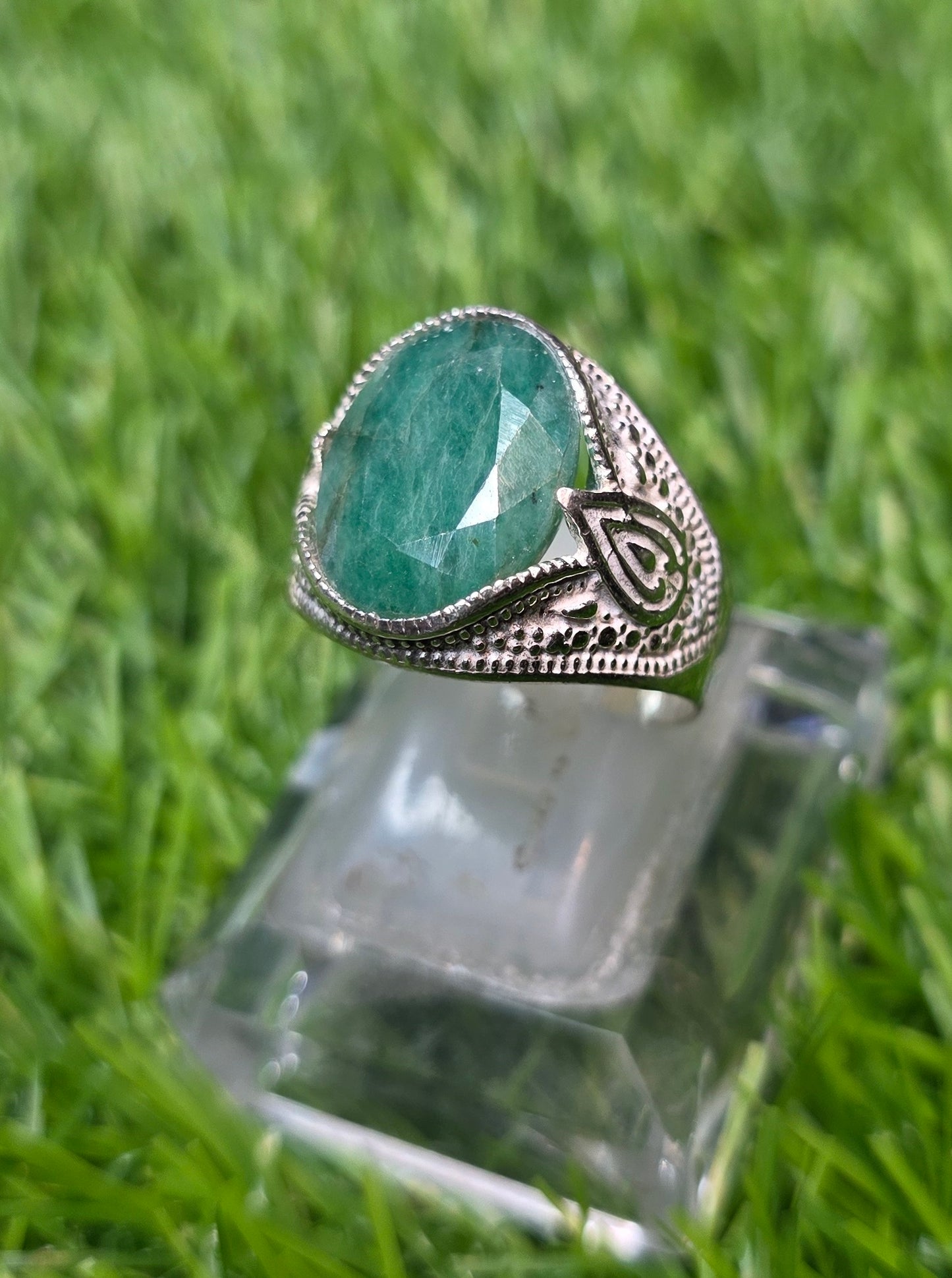 Premium Quality Zamurd Ring