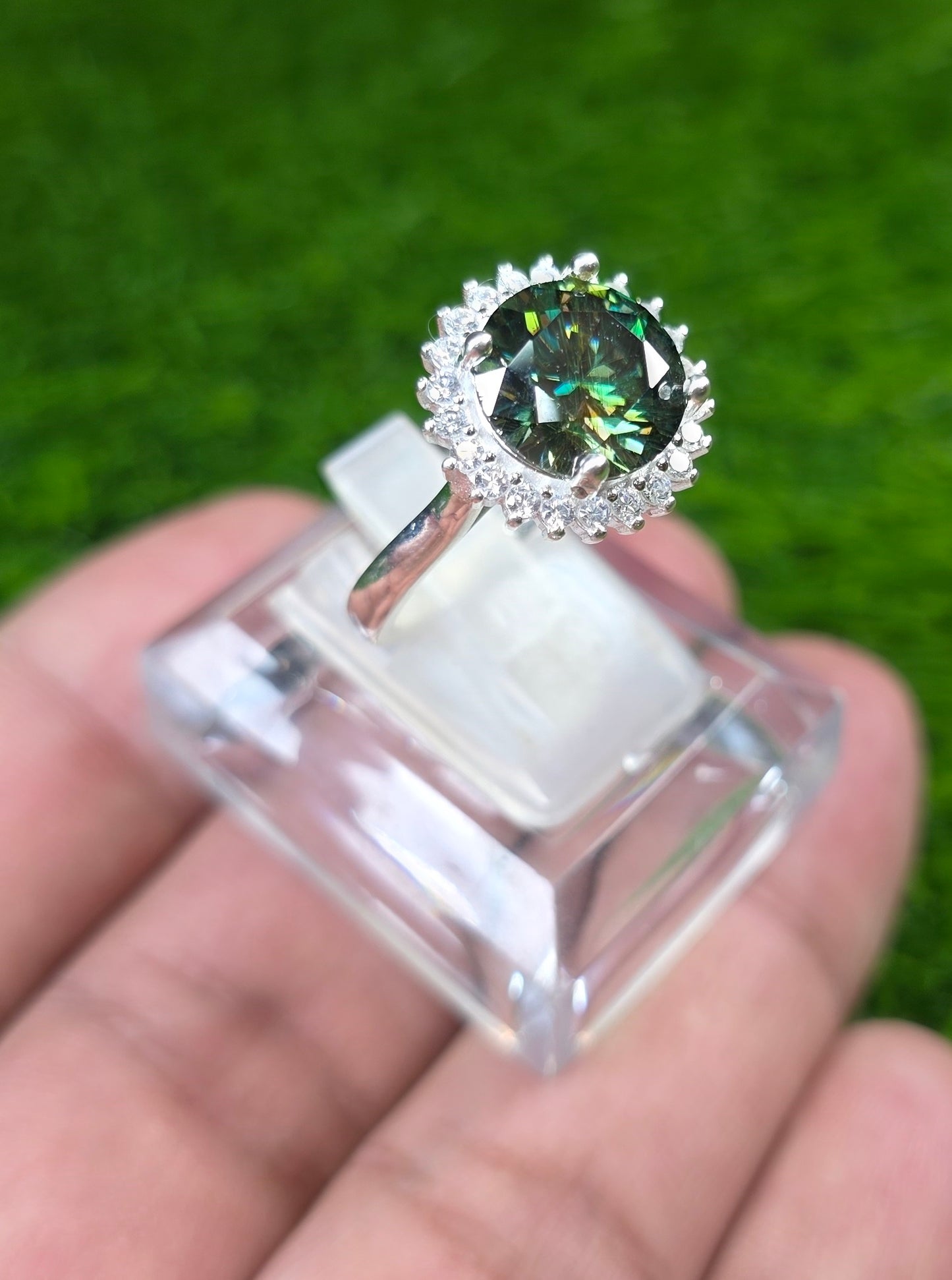Premium Quality Green Moissanite Ring (Ladies)
