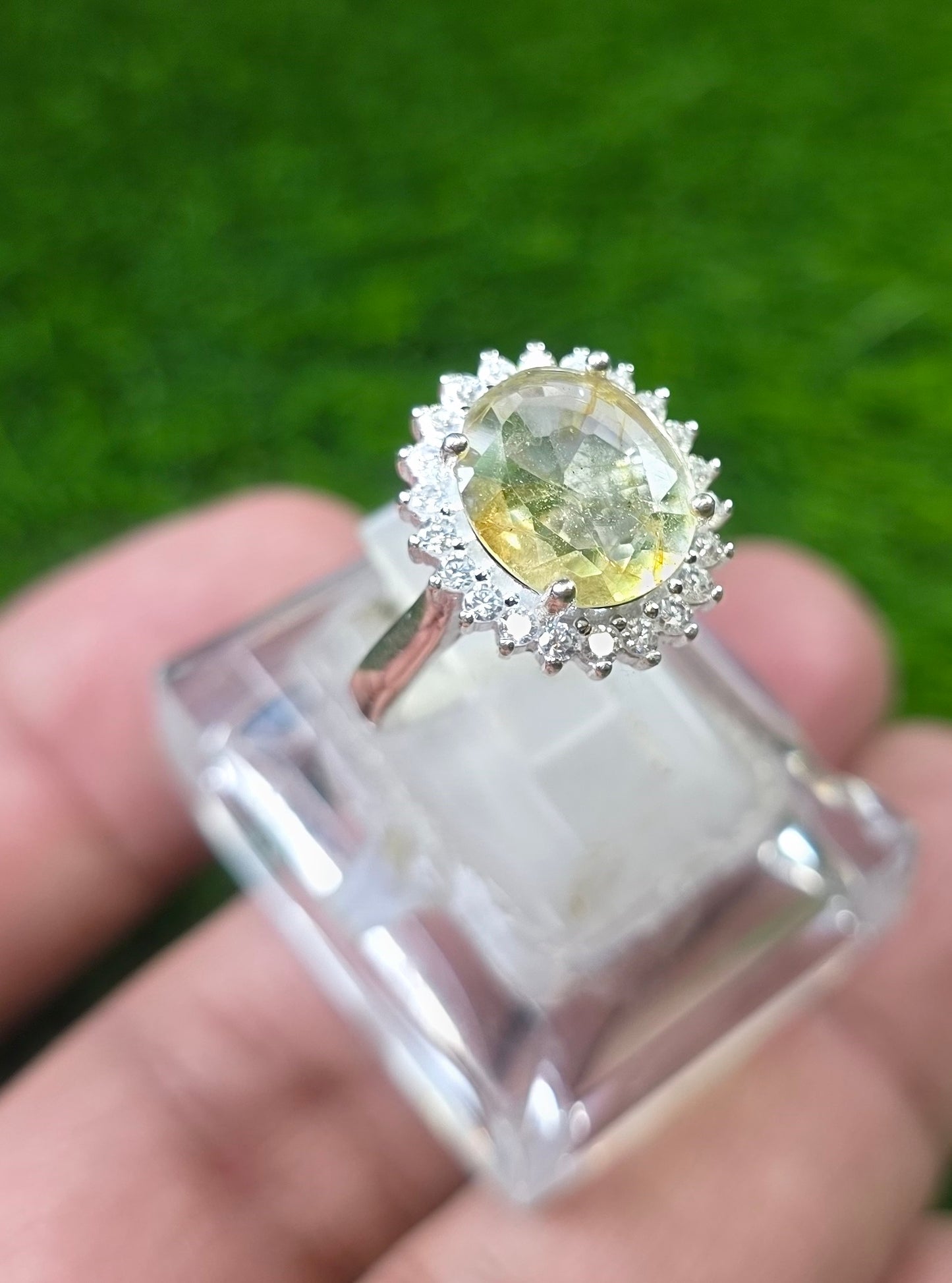 Premium Quality Ceylon Topaz Ring (Ladies)