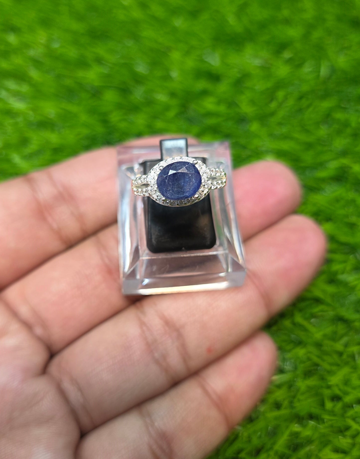 Premium Quality Blue Sapphire Ring (Ladies)