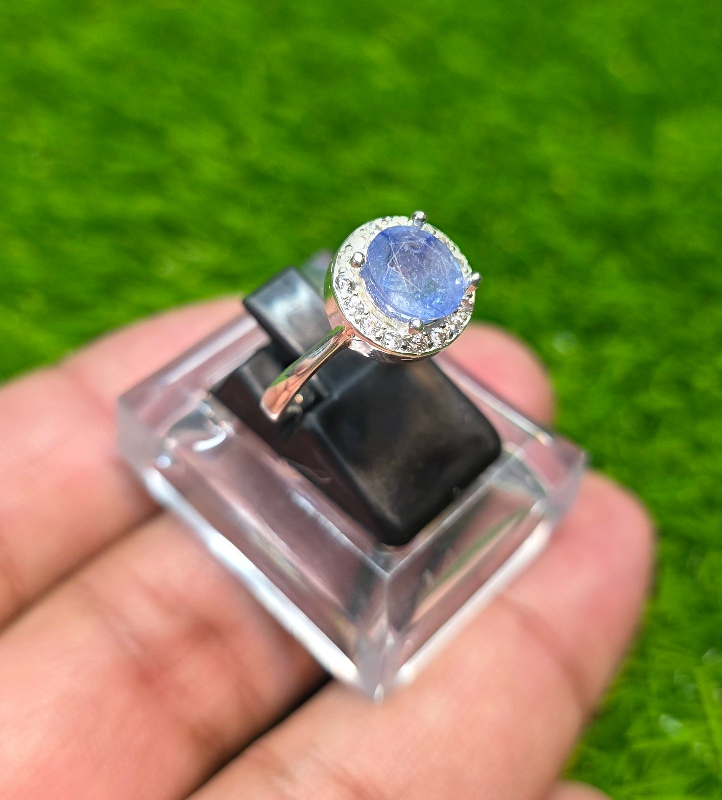 Premium Quality Blue Sapphire Ring (Ladies)