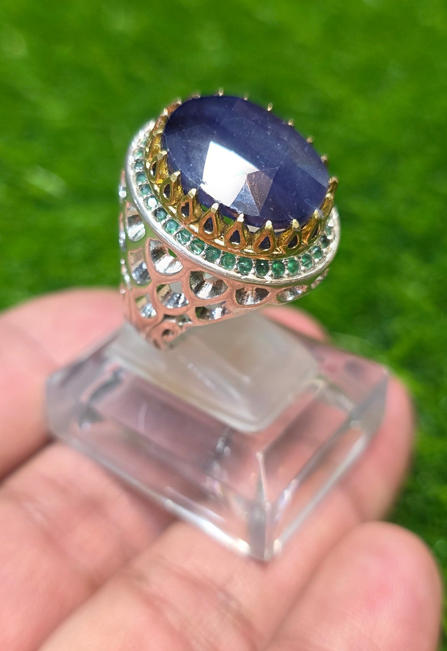 Premium Quality Vintage Style Blue Sapphire Ring