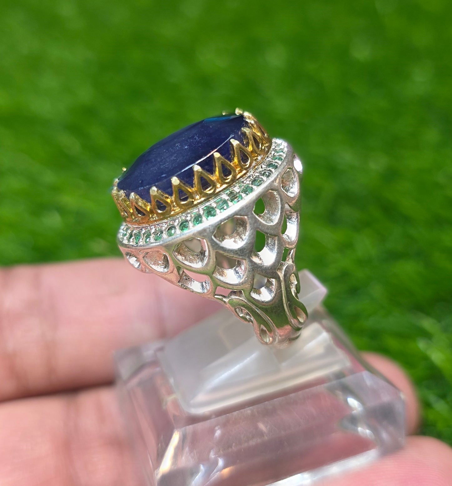Premium Quality Vintage Style Blue Sapphire Ring