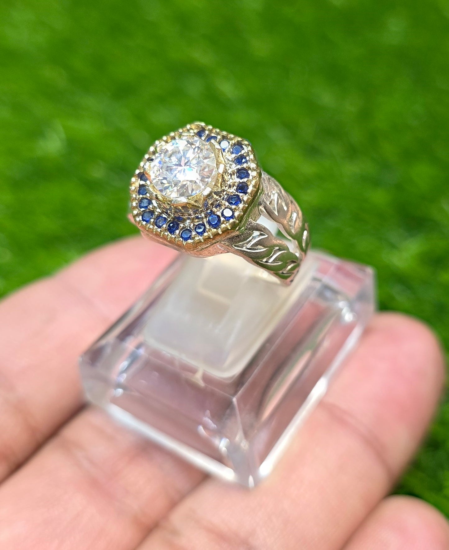 Premium Quality Vintage Style White Moissanite Ring