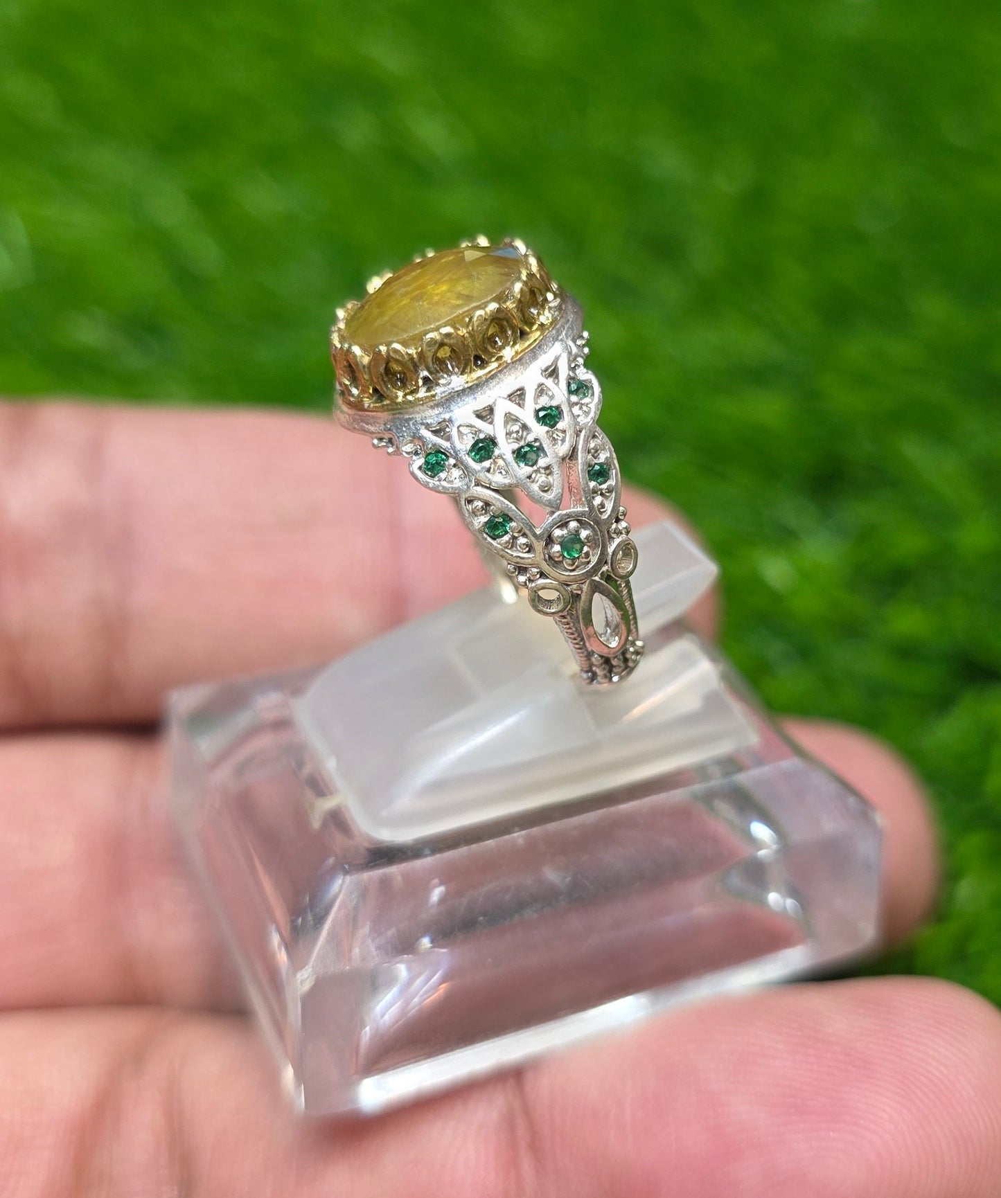 Premium Quality Vintage Style Yellow Sapphire Ring