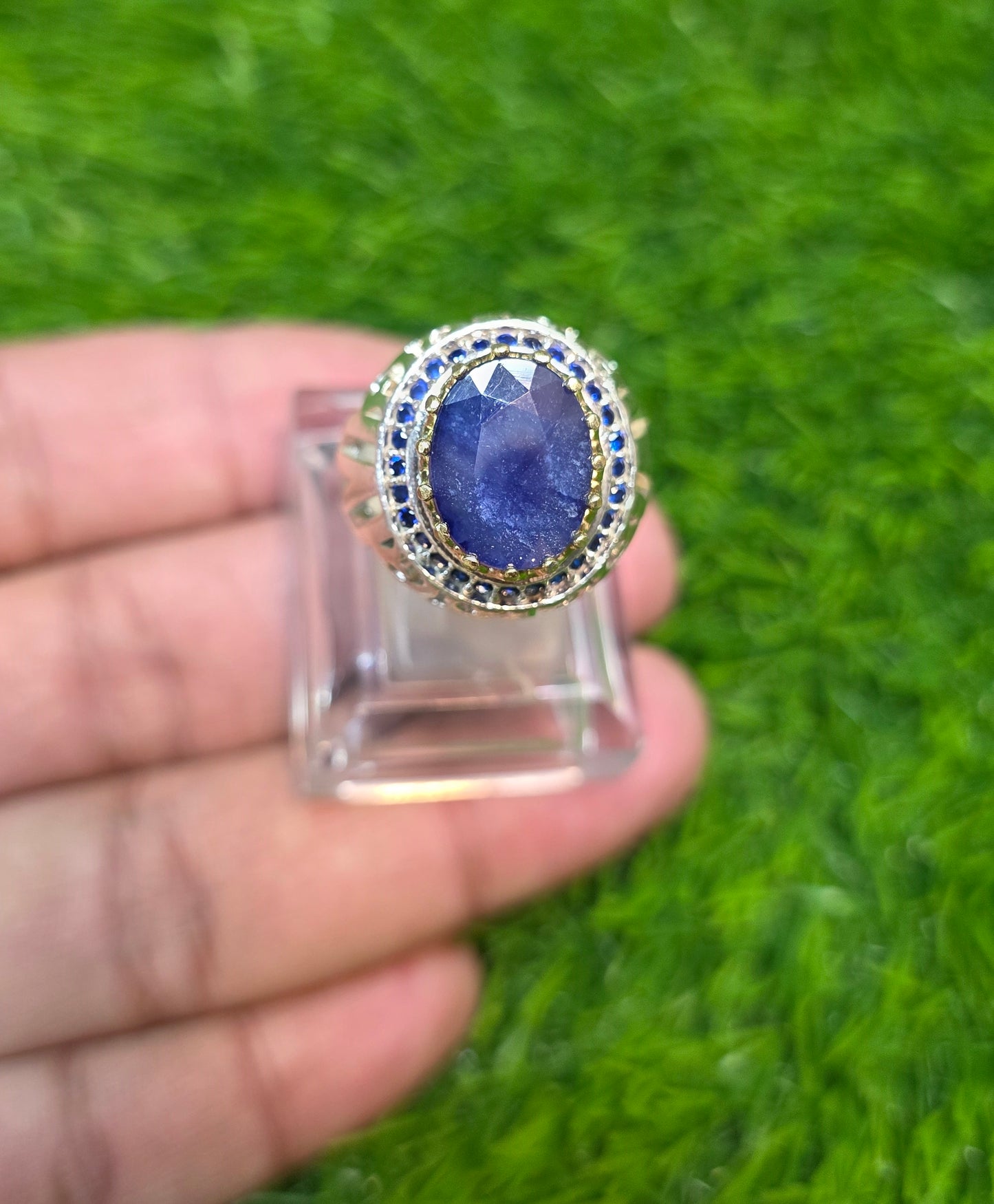 Premium Quality Vintage Style Blue Sapphire Ring