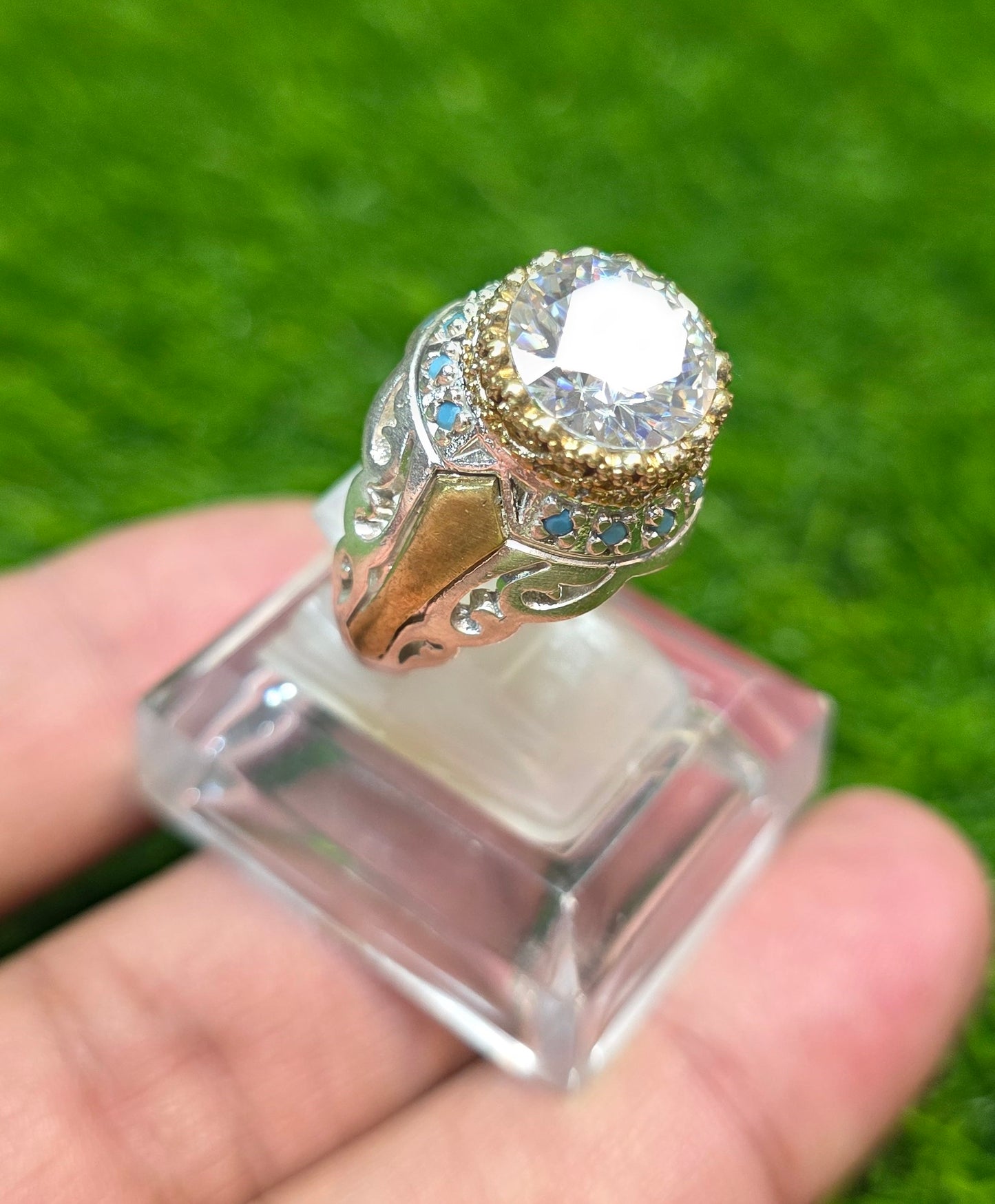 Premium Quality Vintage Style White Moissanite Ring