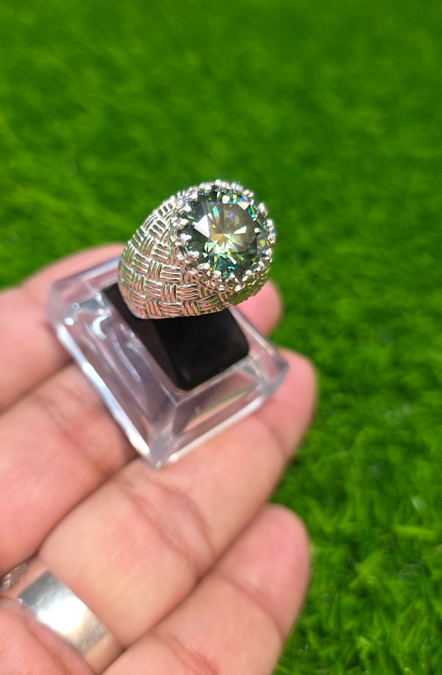 Premium Quality Green Moissanite Ring