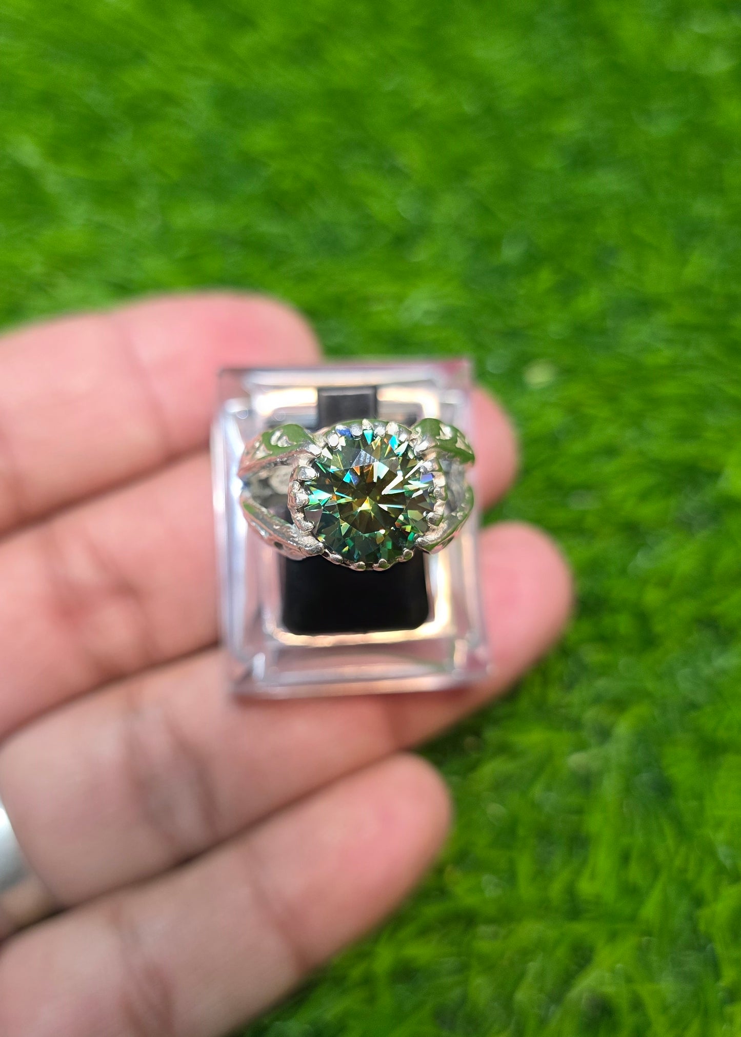 Premium Quality Green Moissanite Ring