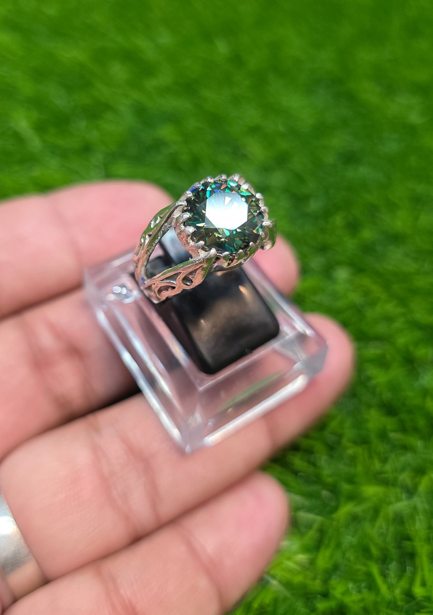 Premium Quality Green Moissanite Ring