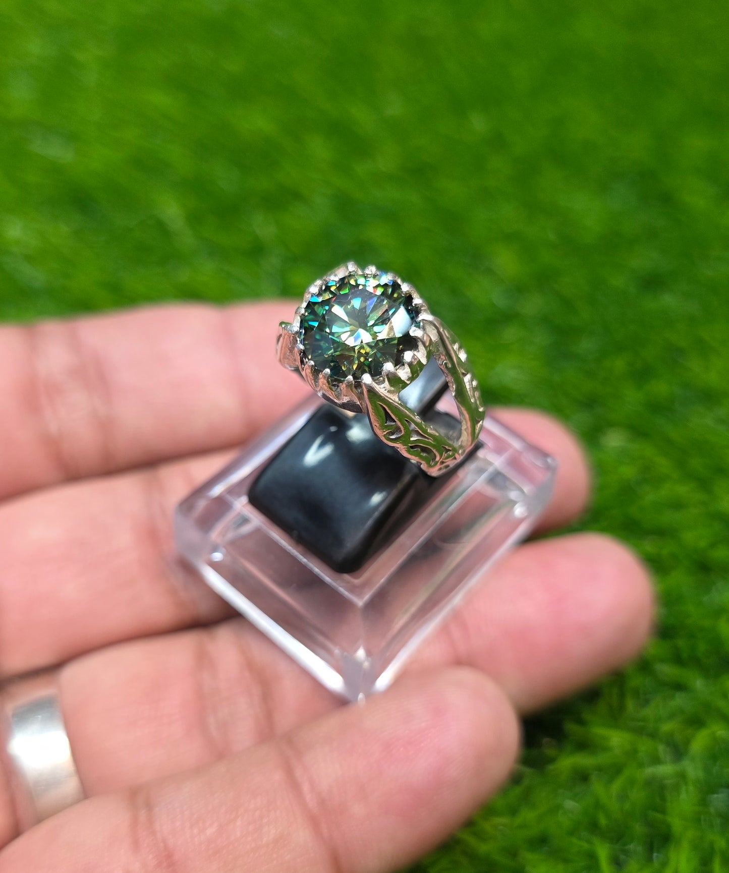 Premium Quality Green Moissanite Ring
