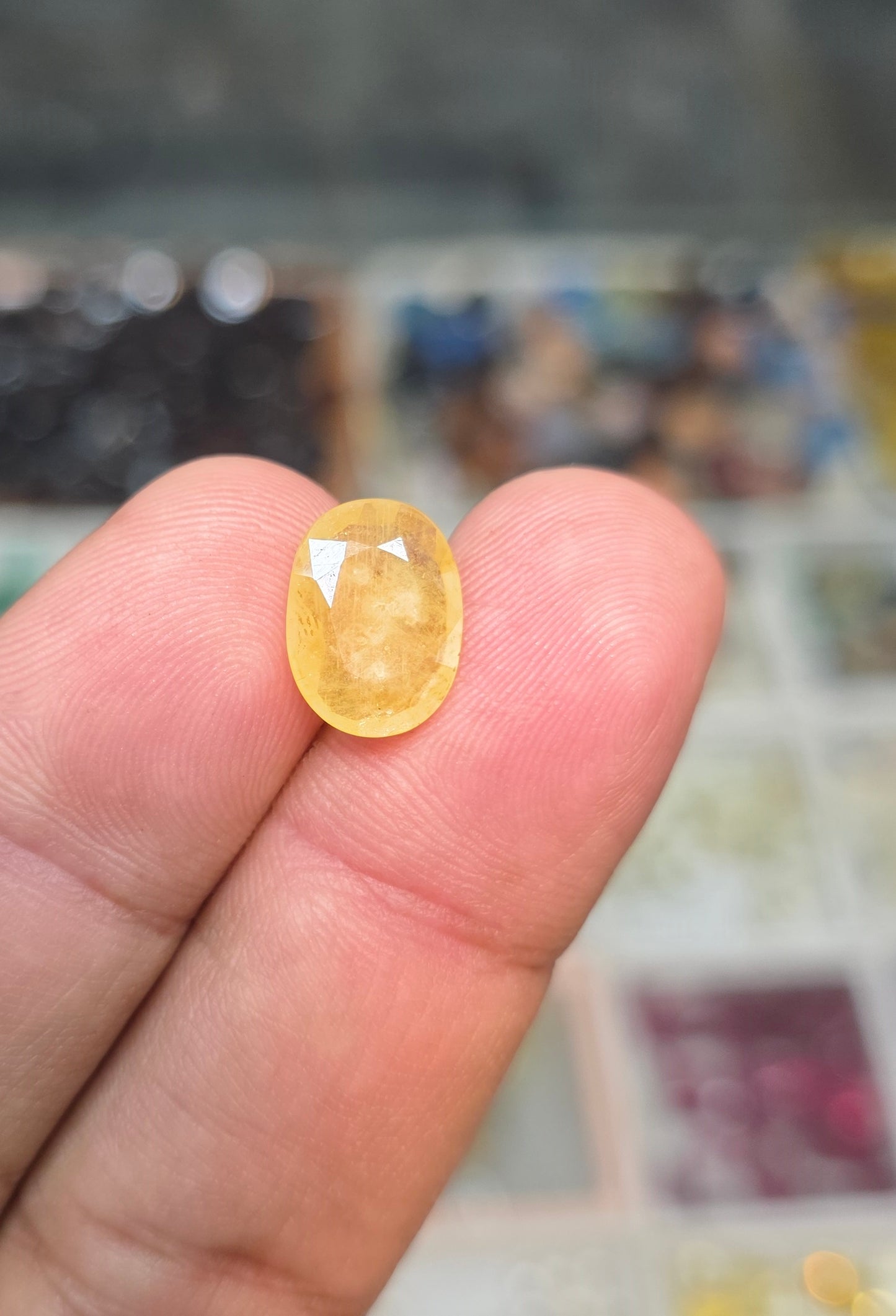 Premium Quality Pukhraj Stone