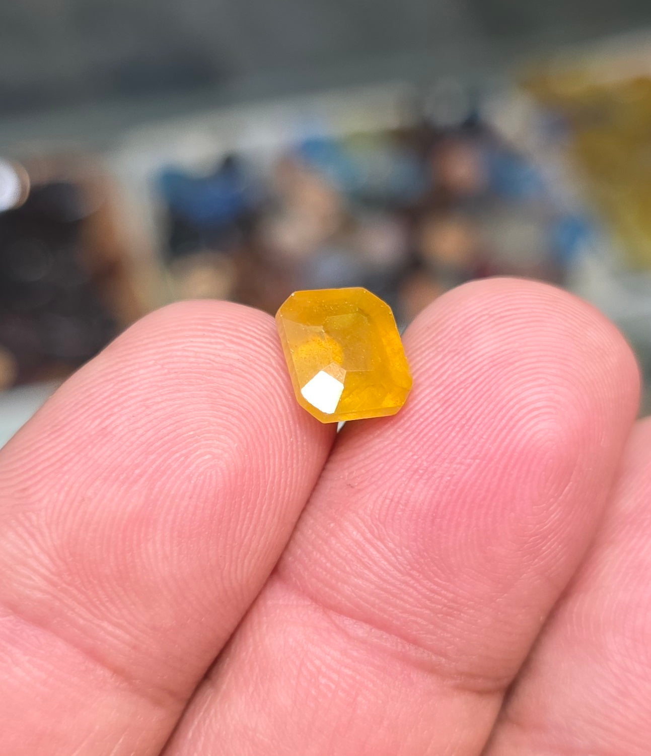 Premium Quality Pukhraj Stone
