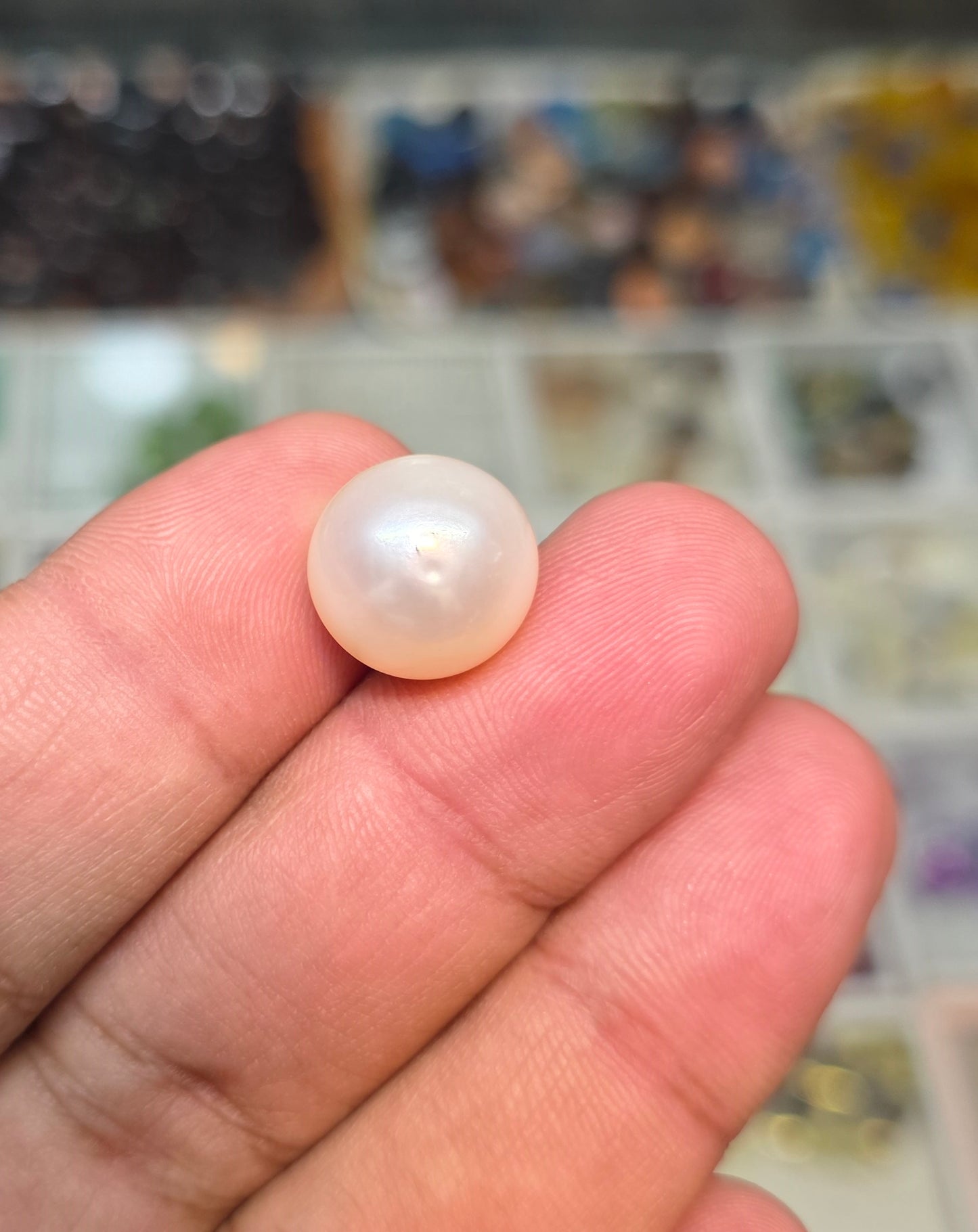 Premium Quality Pearl Stone