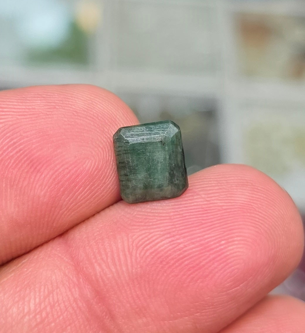 Premium Quality Zamurd Stone