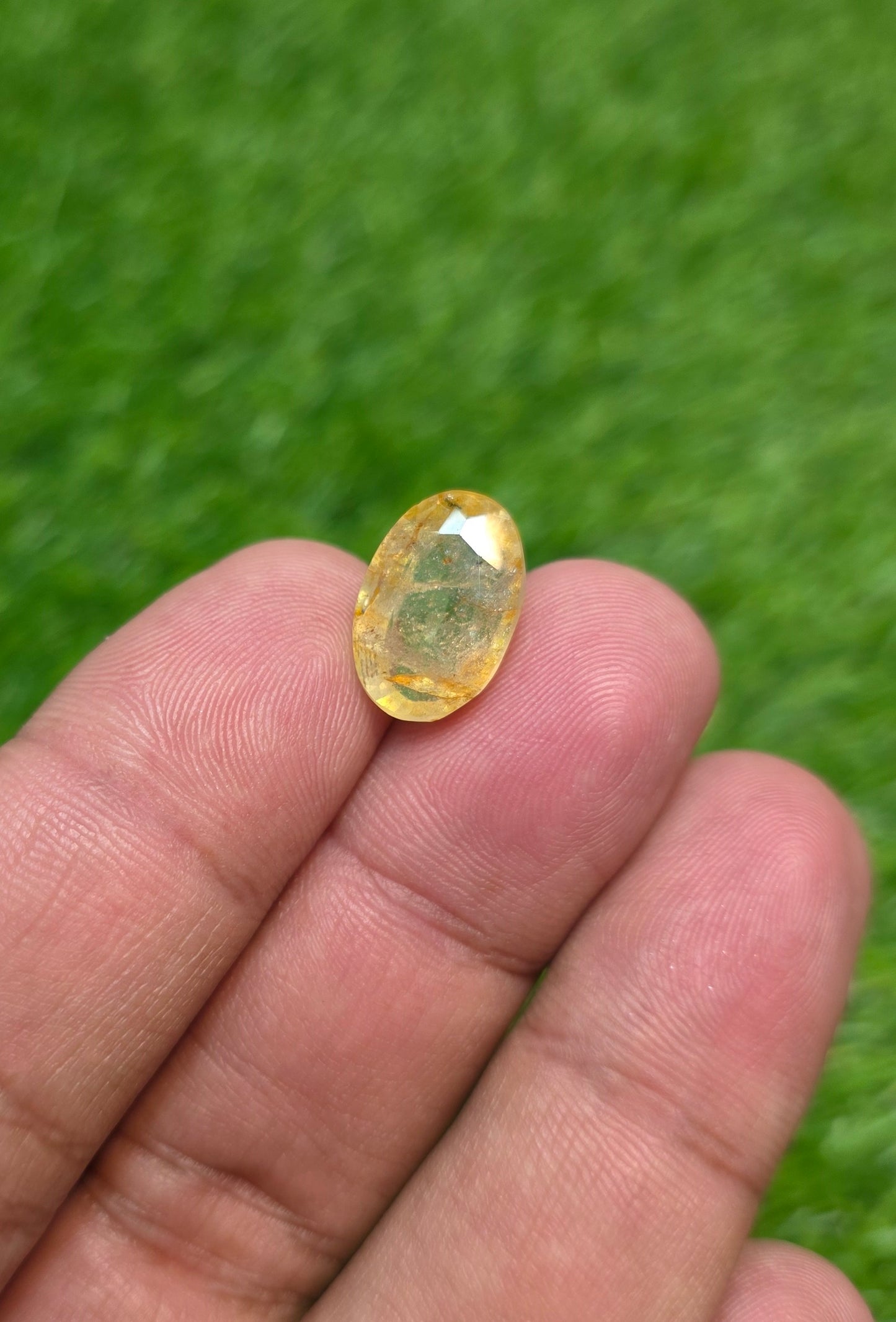 Premium Quality Ceylon Topaz Stone