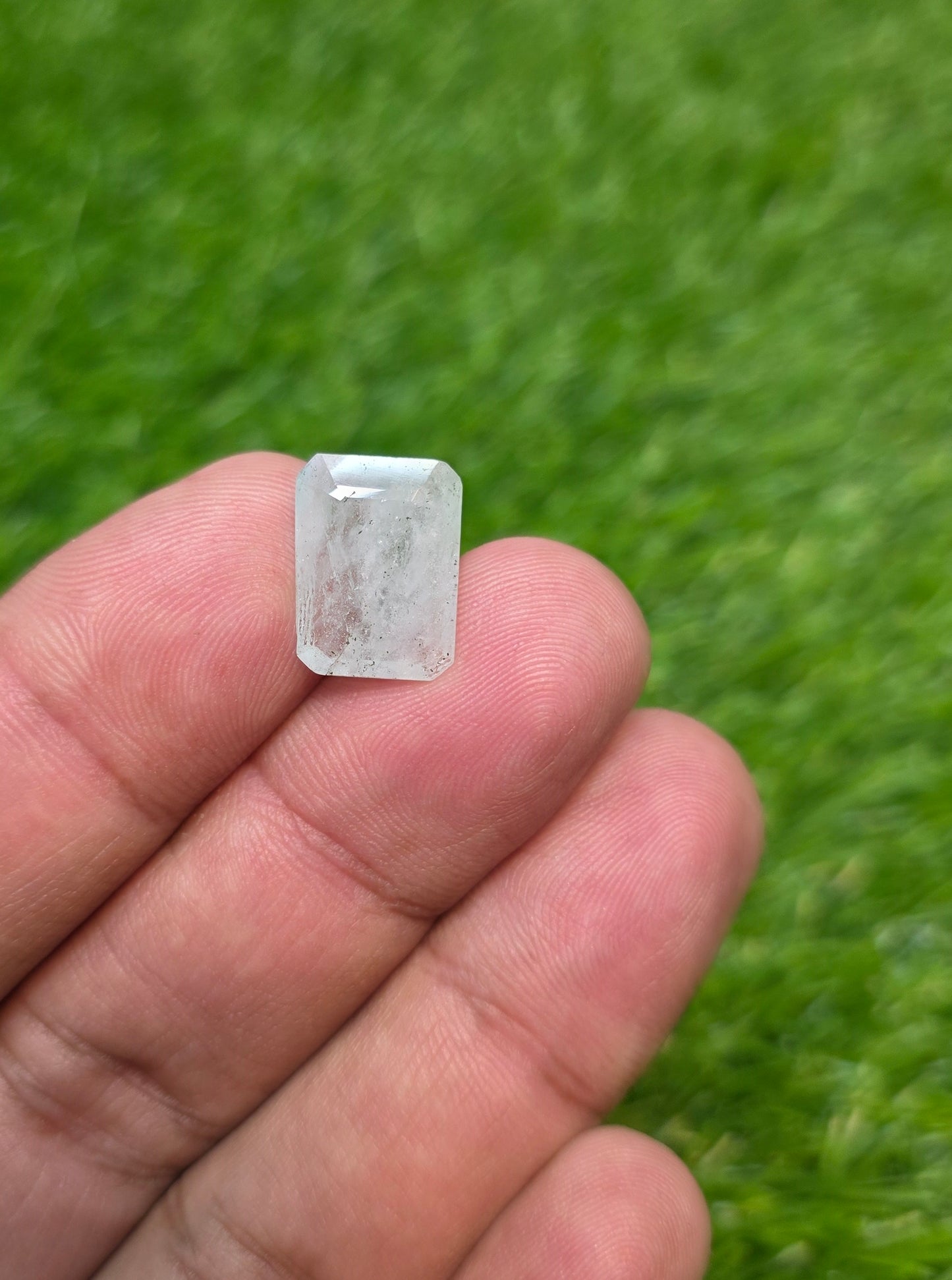 Premium Quality Aquamarine Stone