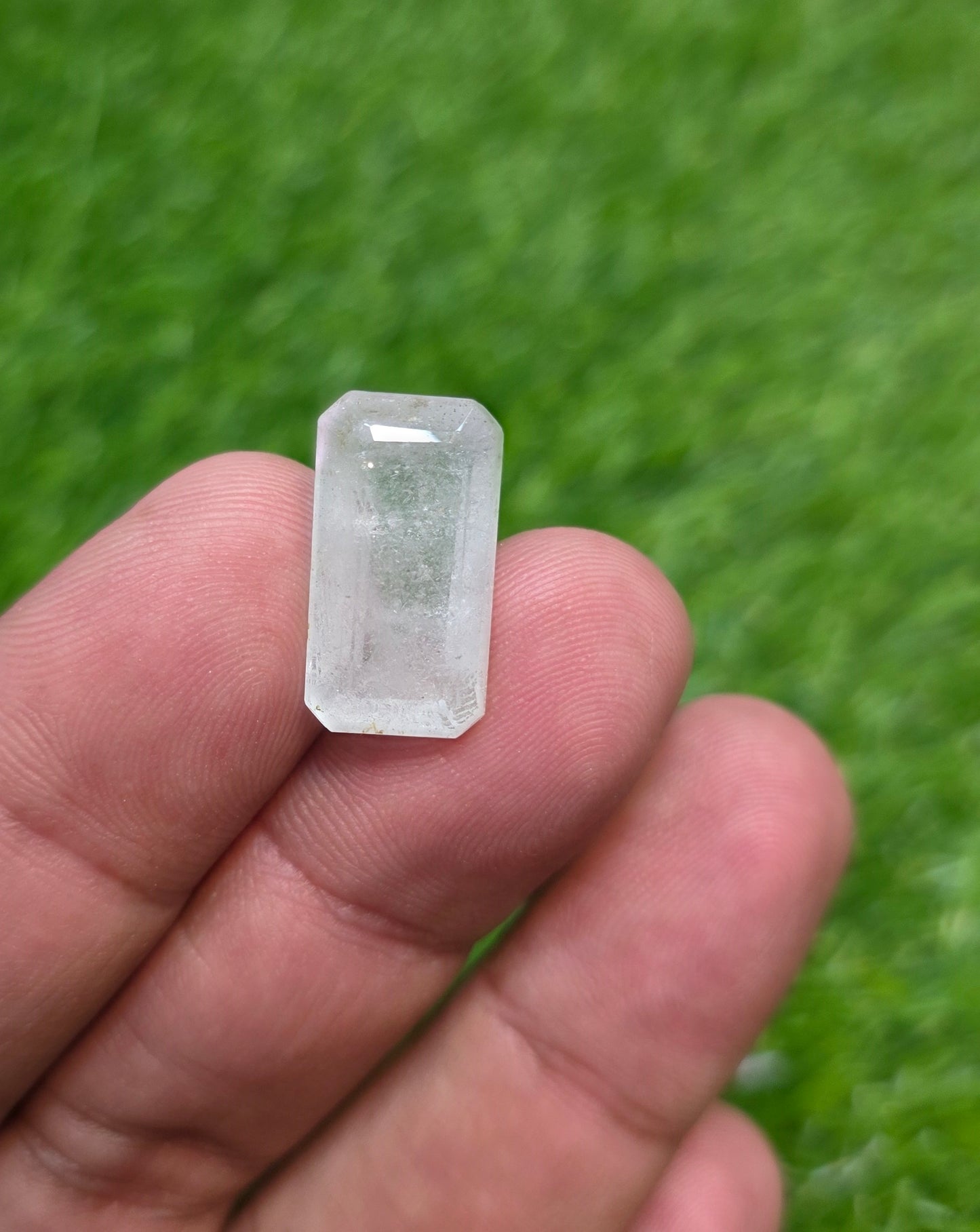 Premium Quality Aquamarine Stone