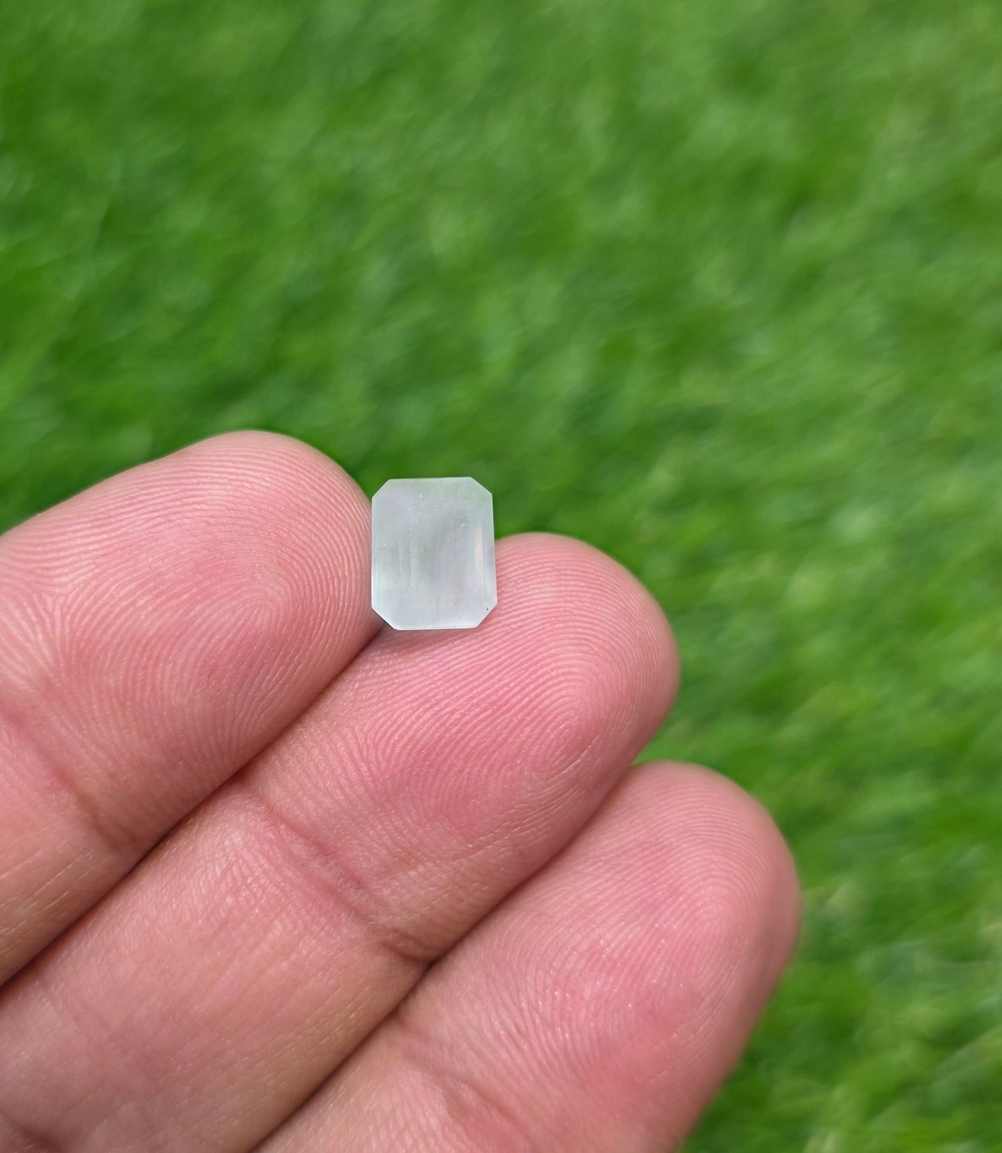 Premium Quality Aquamarine Stone