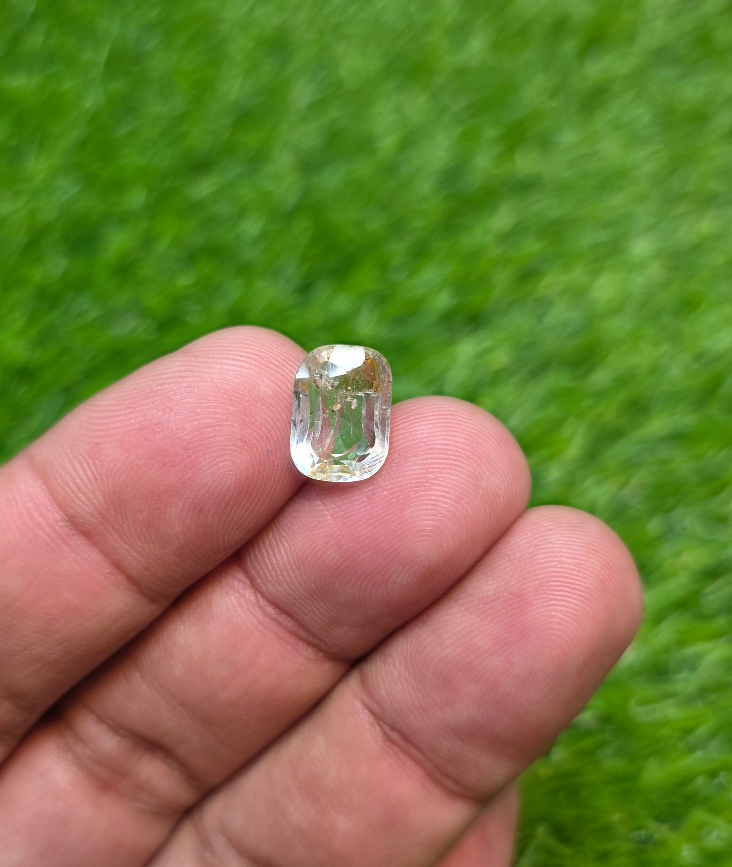Premium Quality Ceylon Topaz Stone